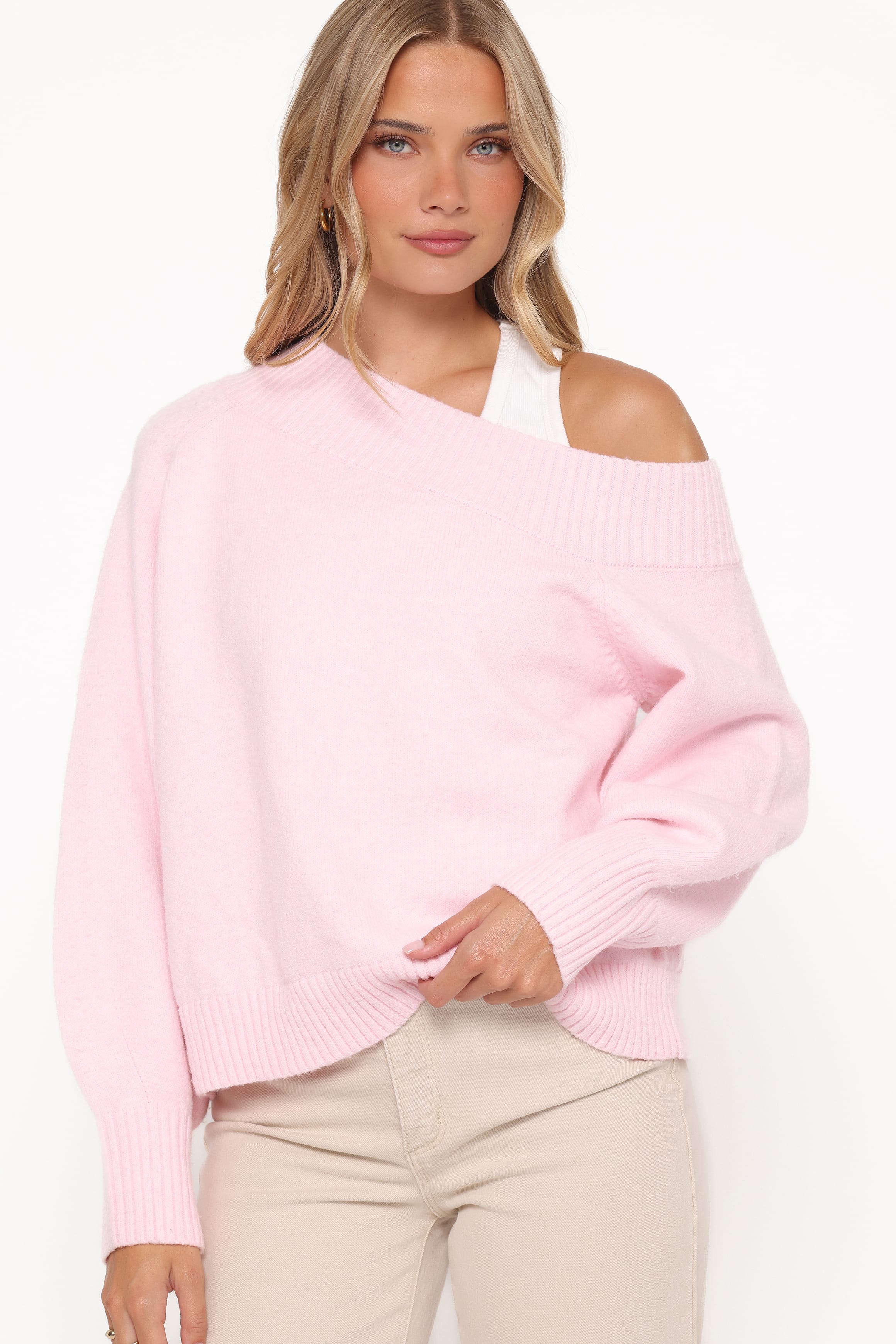 KNITWEAR Ailis Off Shoulder Sweater - Pink