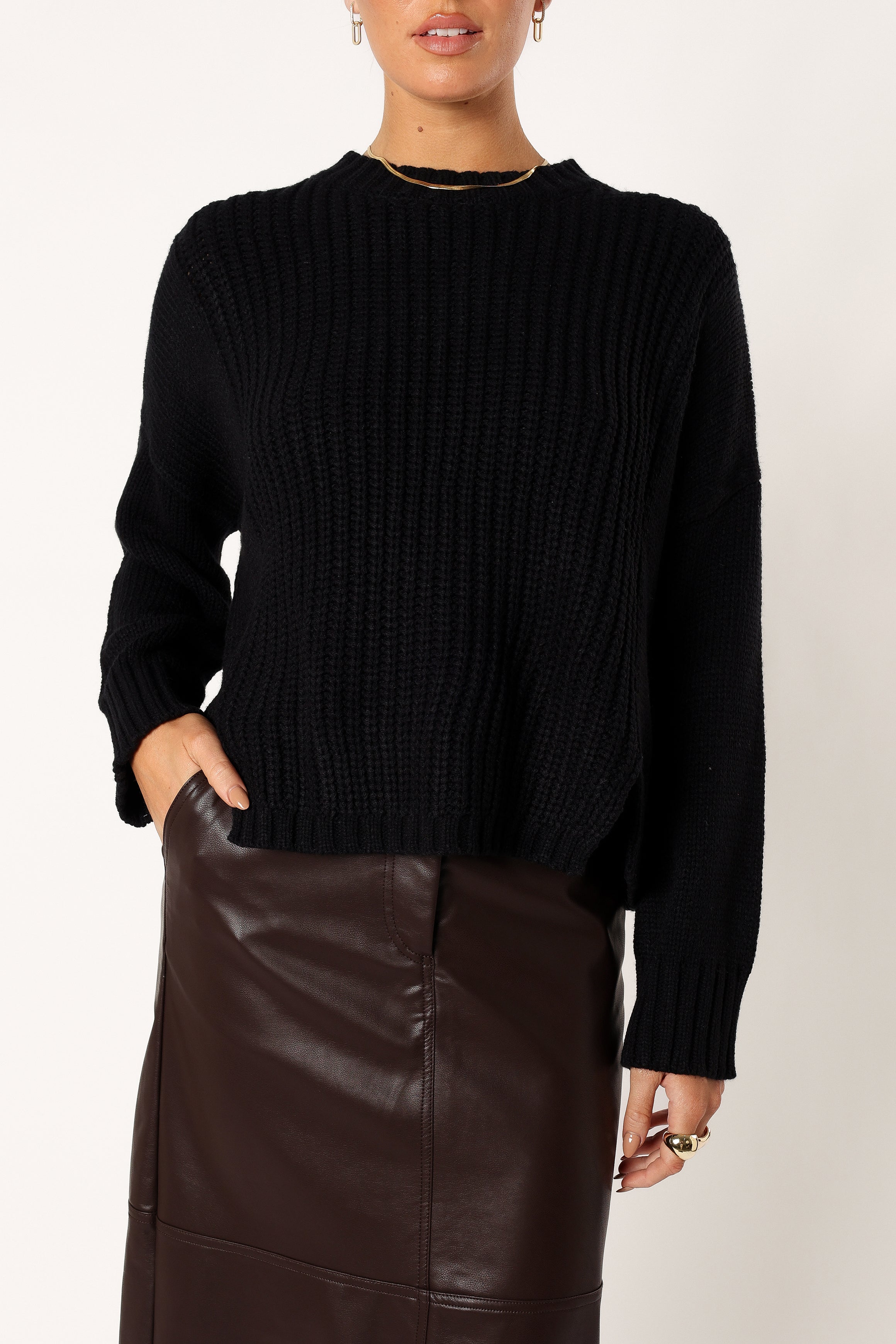 KNITWEAR @Arlette Textured Knit Sweater - Black