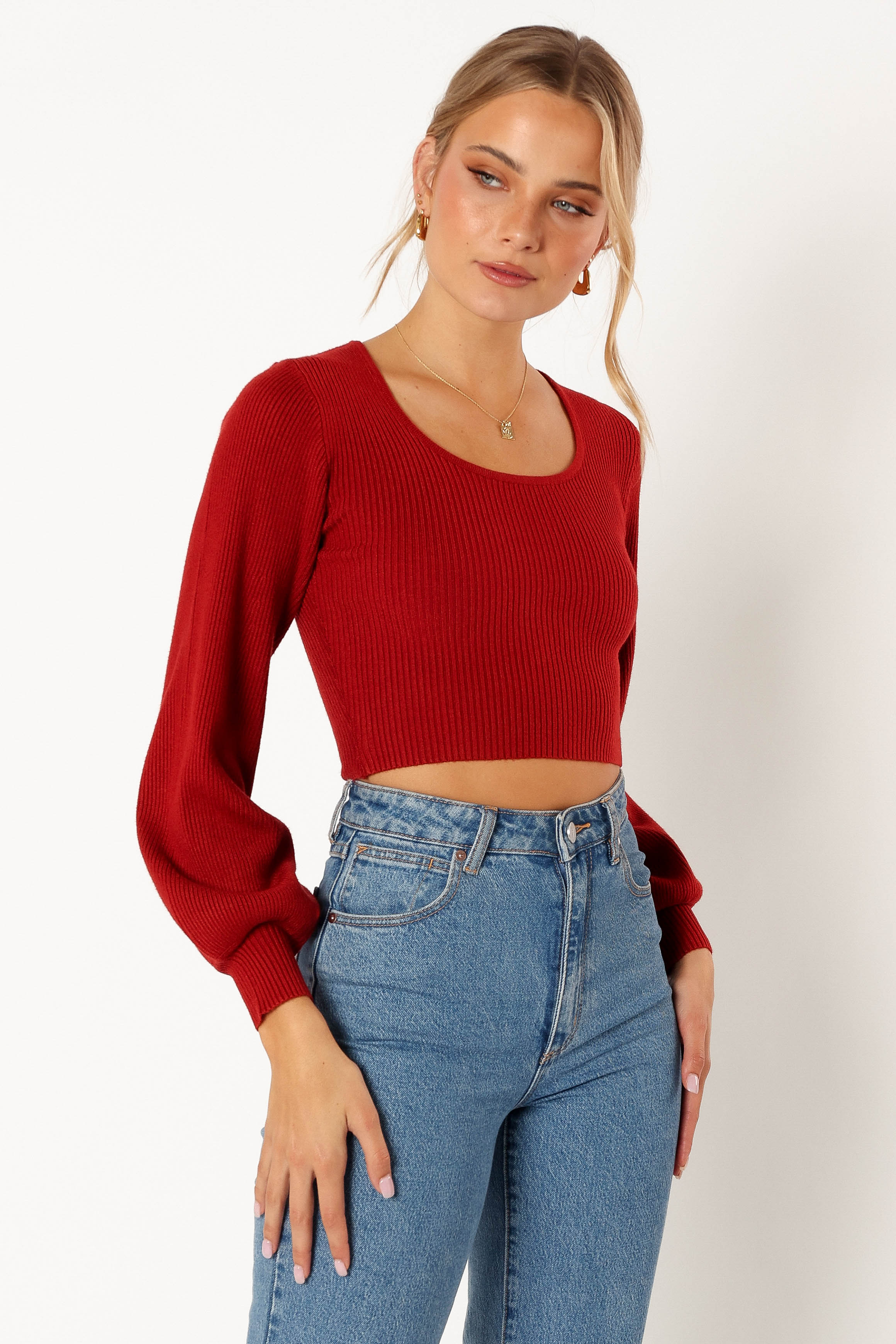 KNITWEAR @Daphne Crewneck Bubble Sleeve Knit Sweater - Burgundy