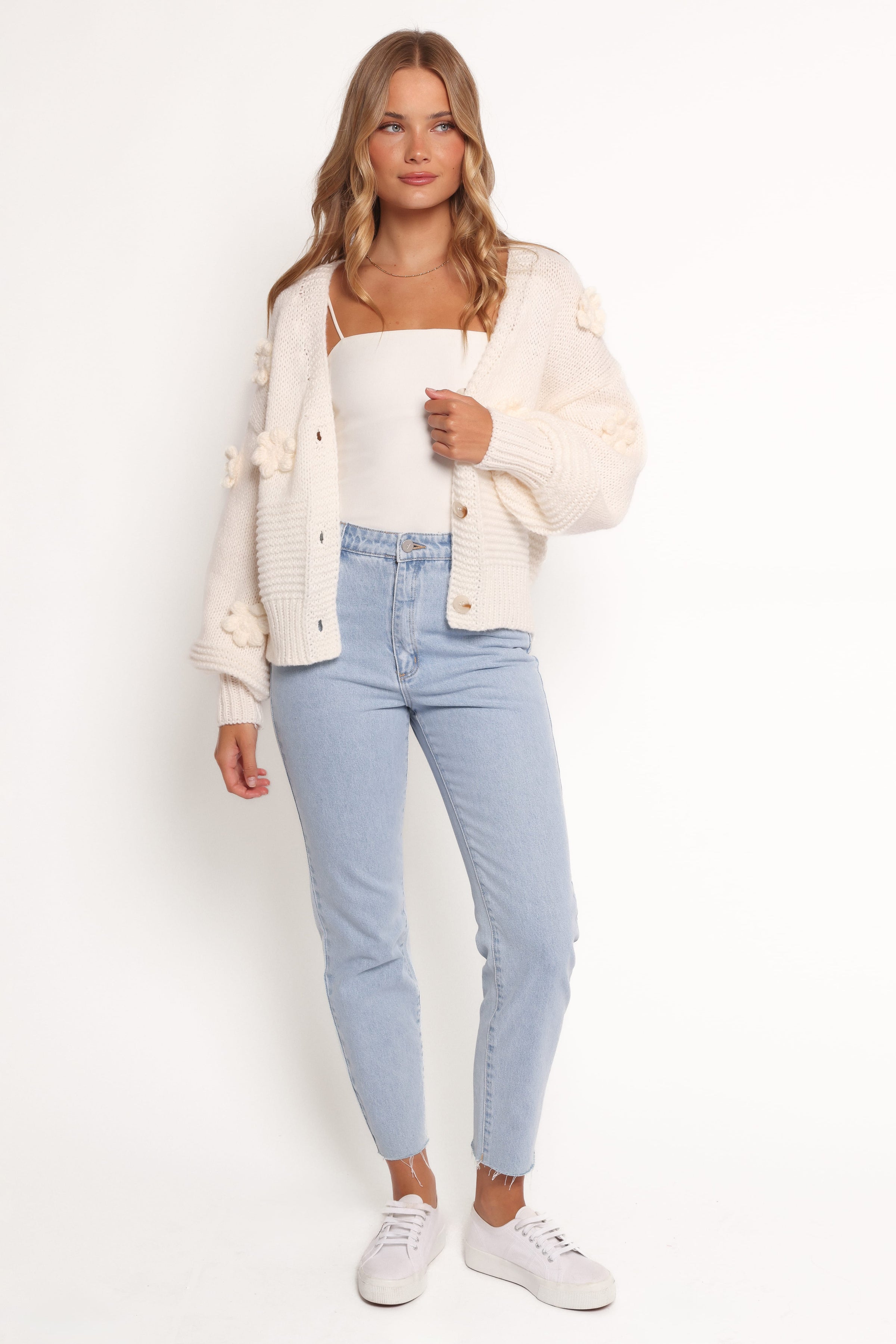 KNITWEAR Harlee Flower Cardigan - White