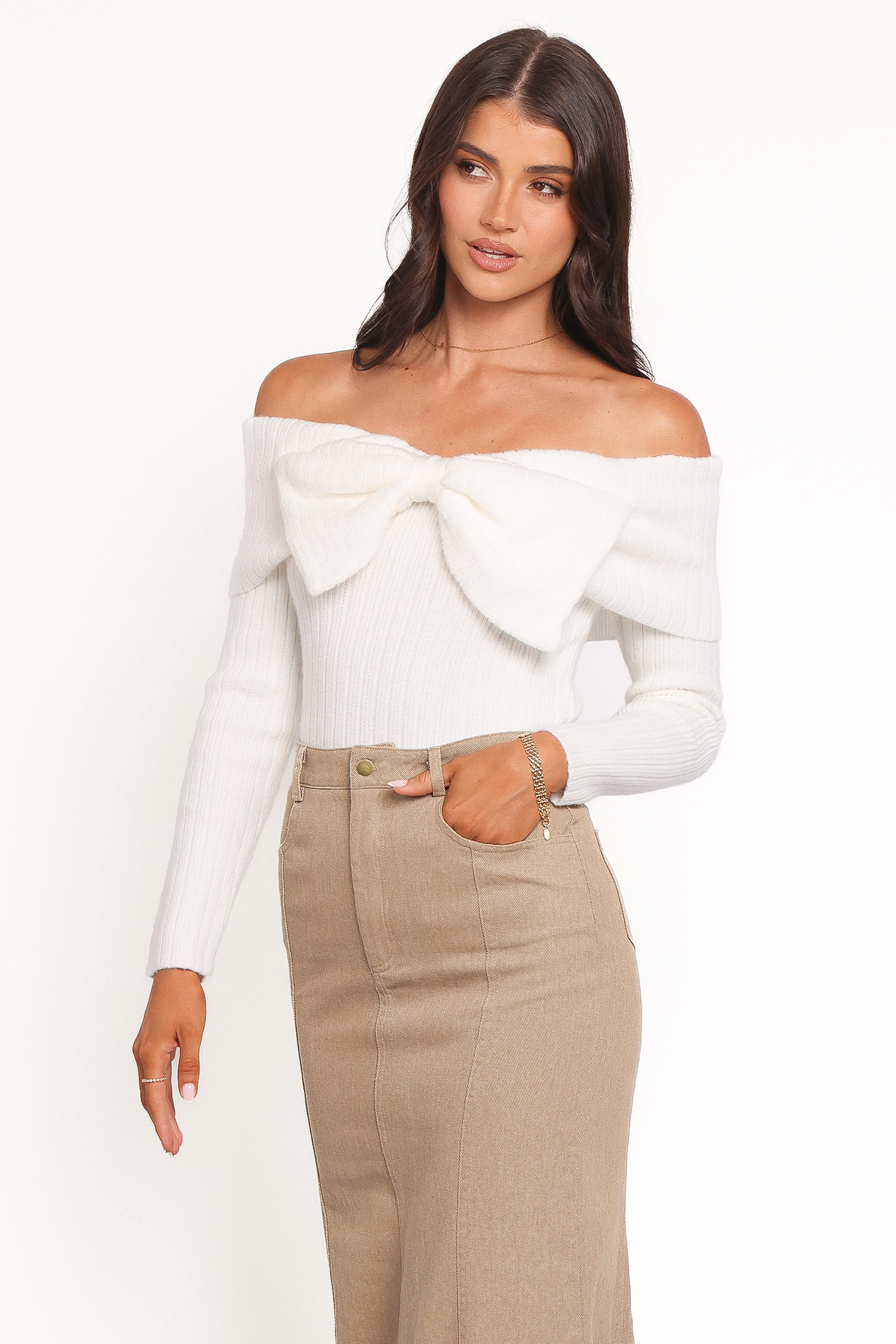 KNITWEAR Helene Bow Off Shoulder Knit Sweater - Ivory