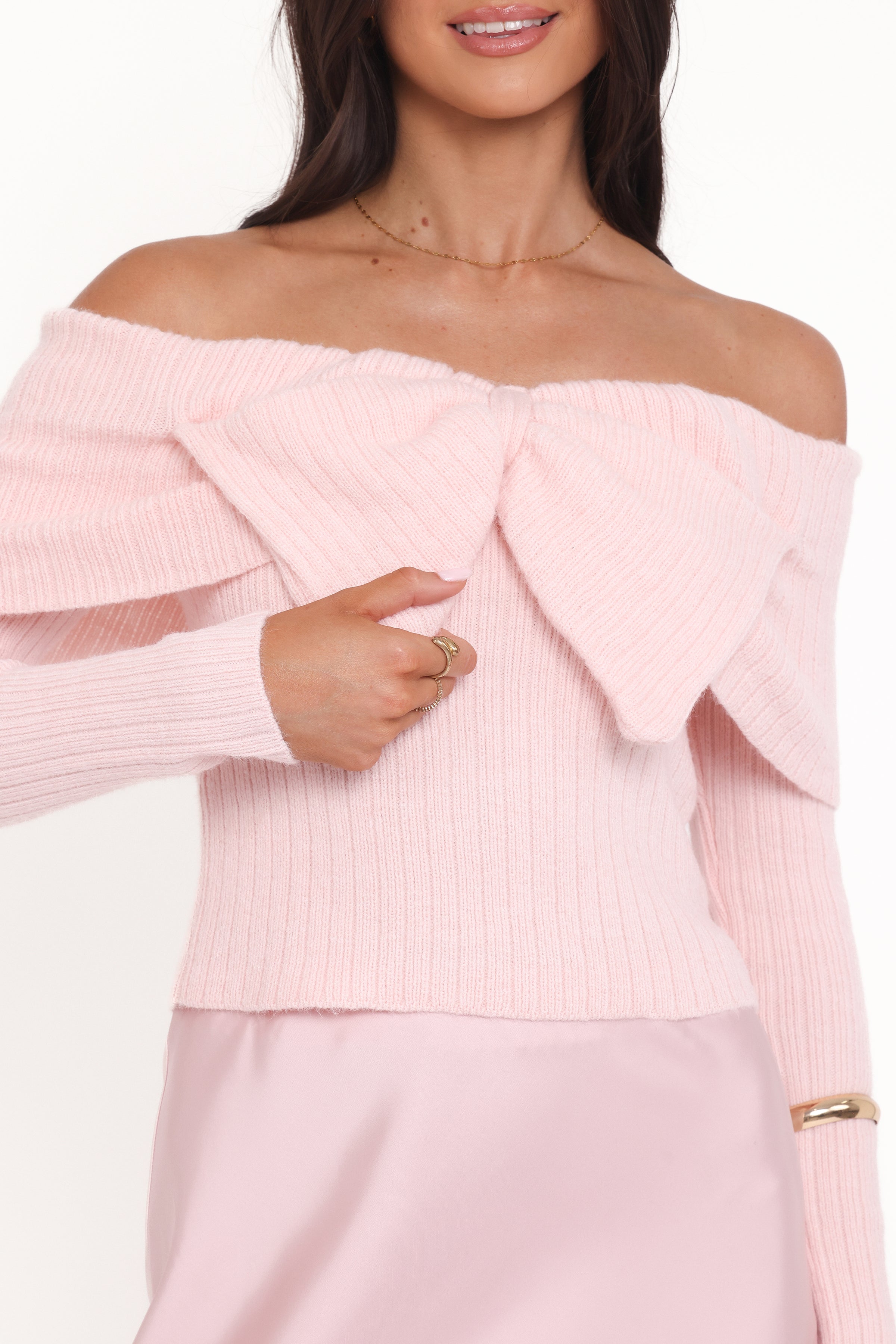 KNITWEAR Helene Bow Off Shoulder Knit Sweater - Pink