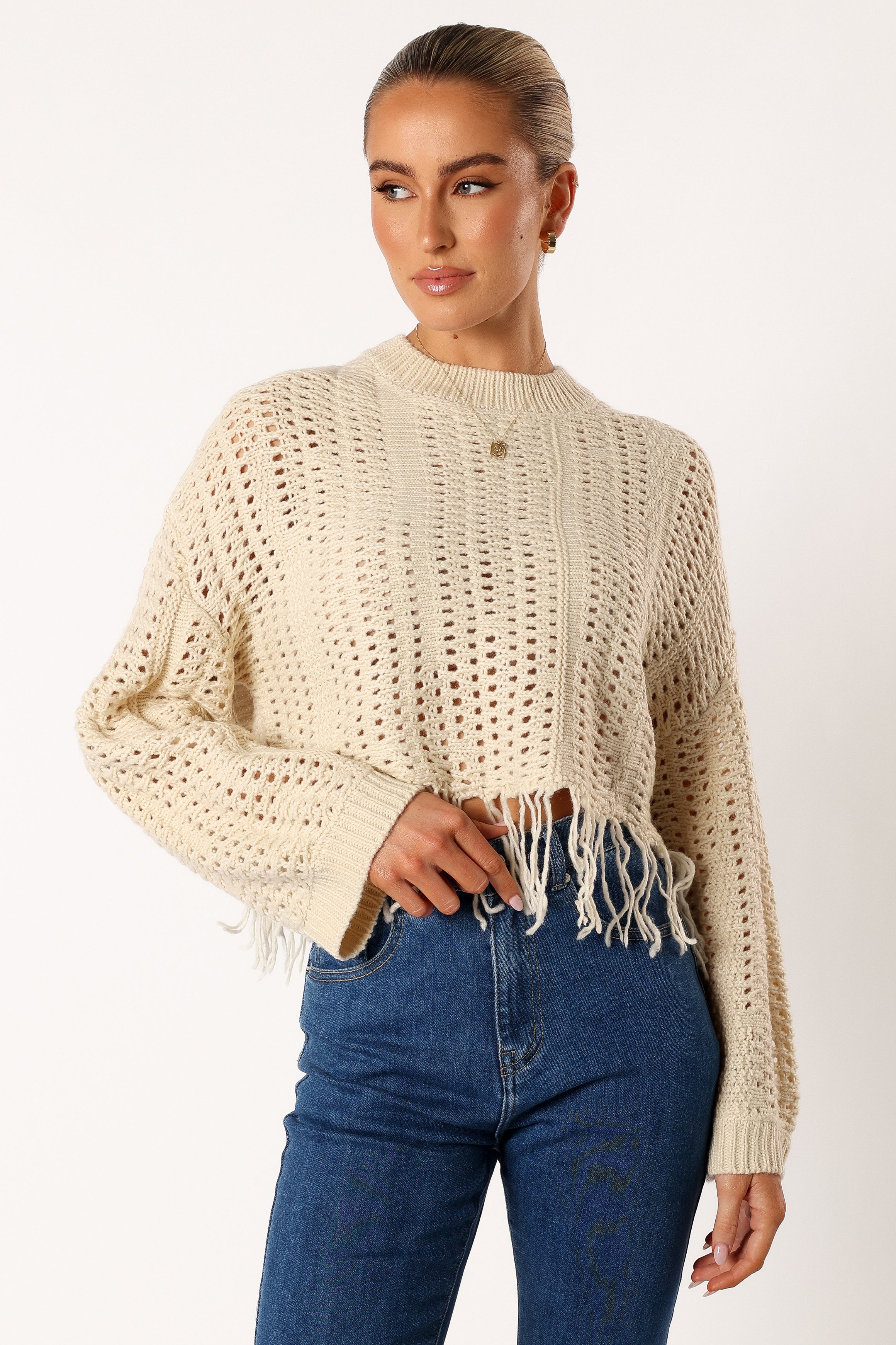 KNITWEAR @Katalina Fringe Crop Knit Sweater - Cream