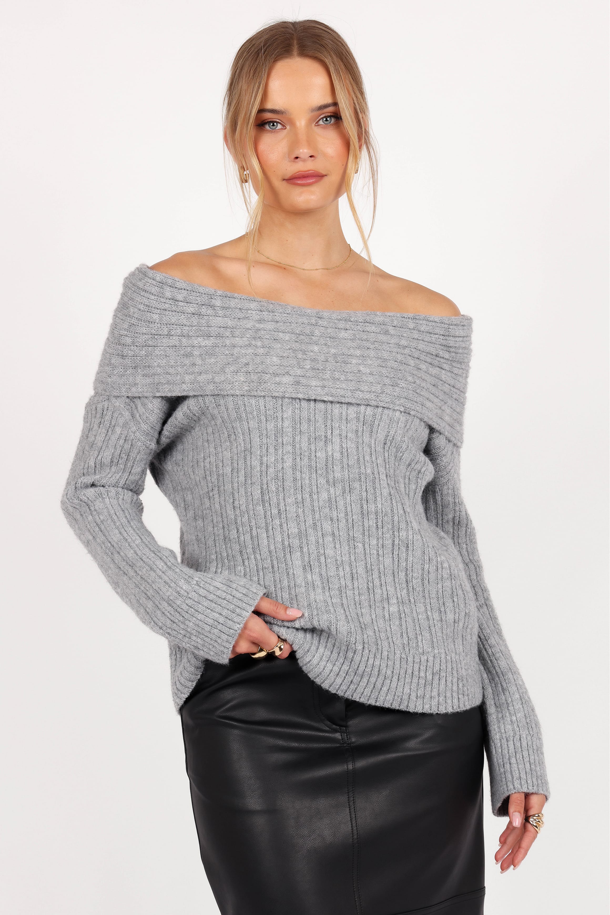 KNITWEAR Kenny Off Shoulder Knit Sweater - Grey