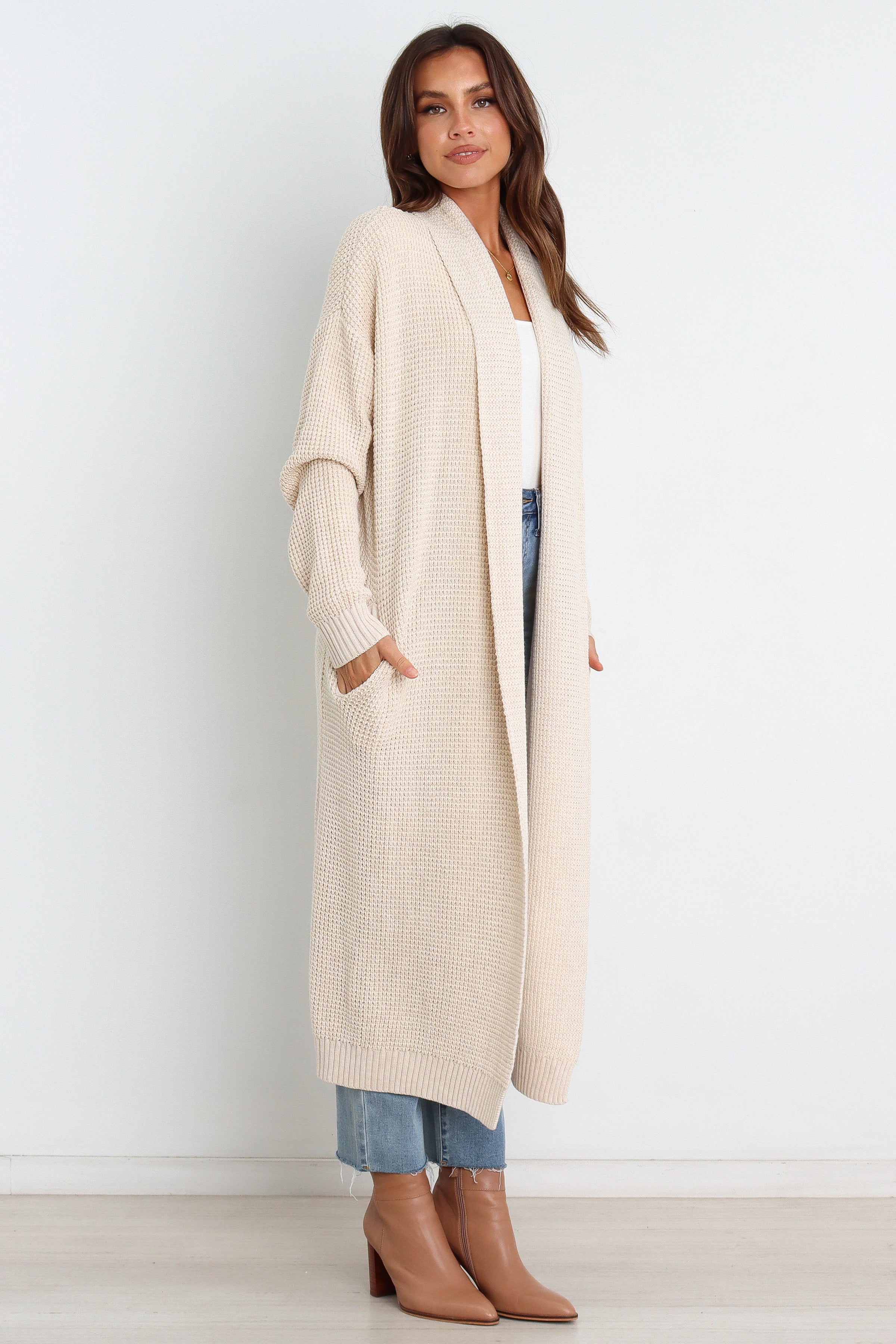 KNITWEAR Lagos Cardigan - Cream