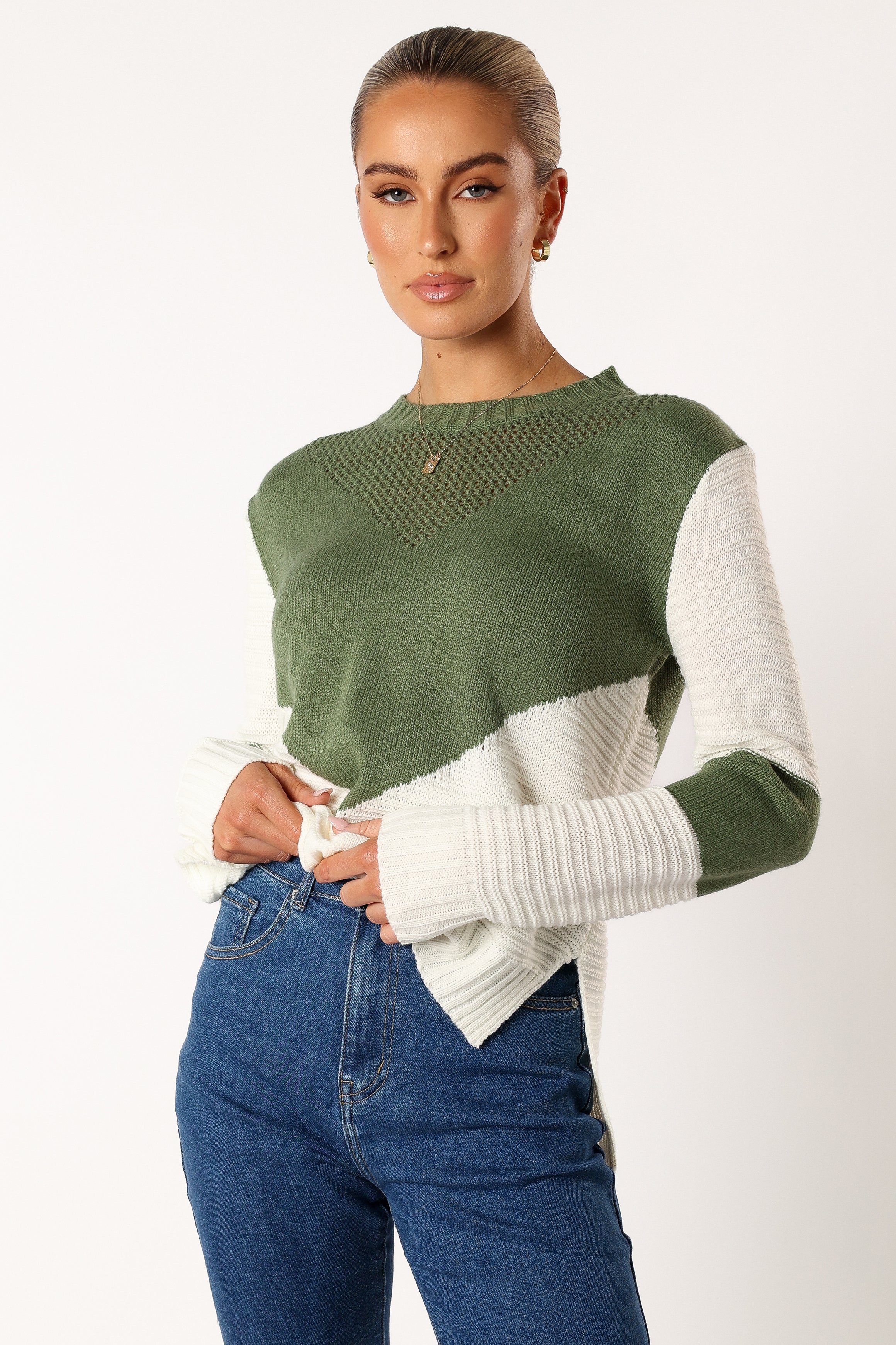 KNITWEAR @Lauryn Knit Sweater - Ivory/Olive