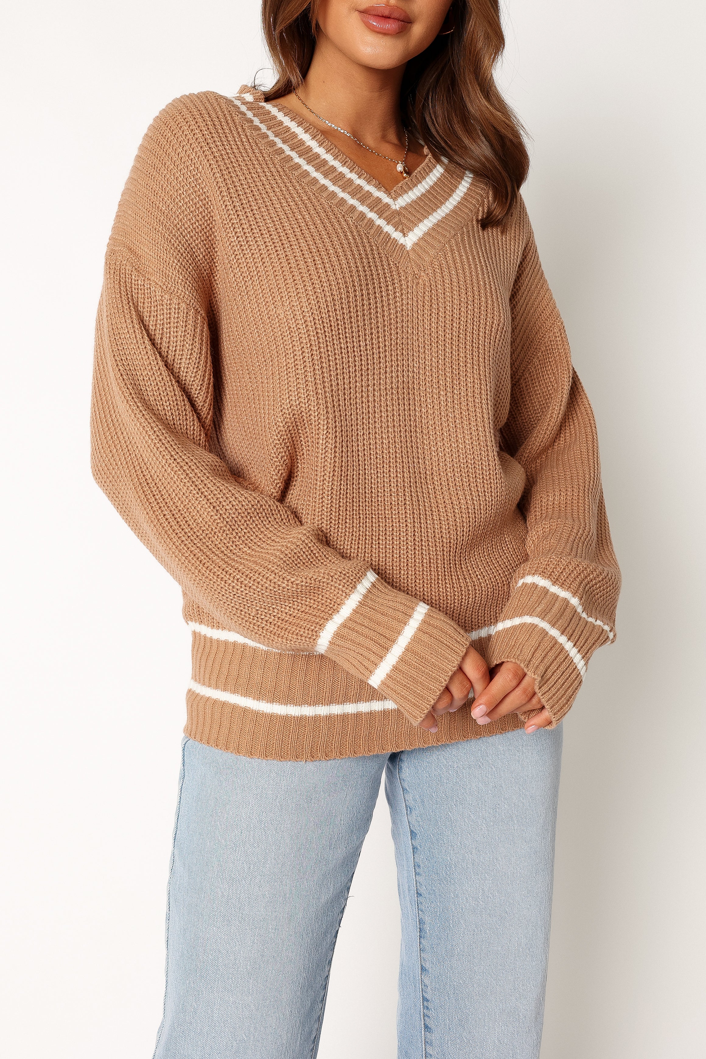 KNITWEAR @Leanna Vneck Knit Sweater - Taupe