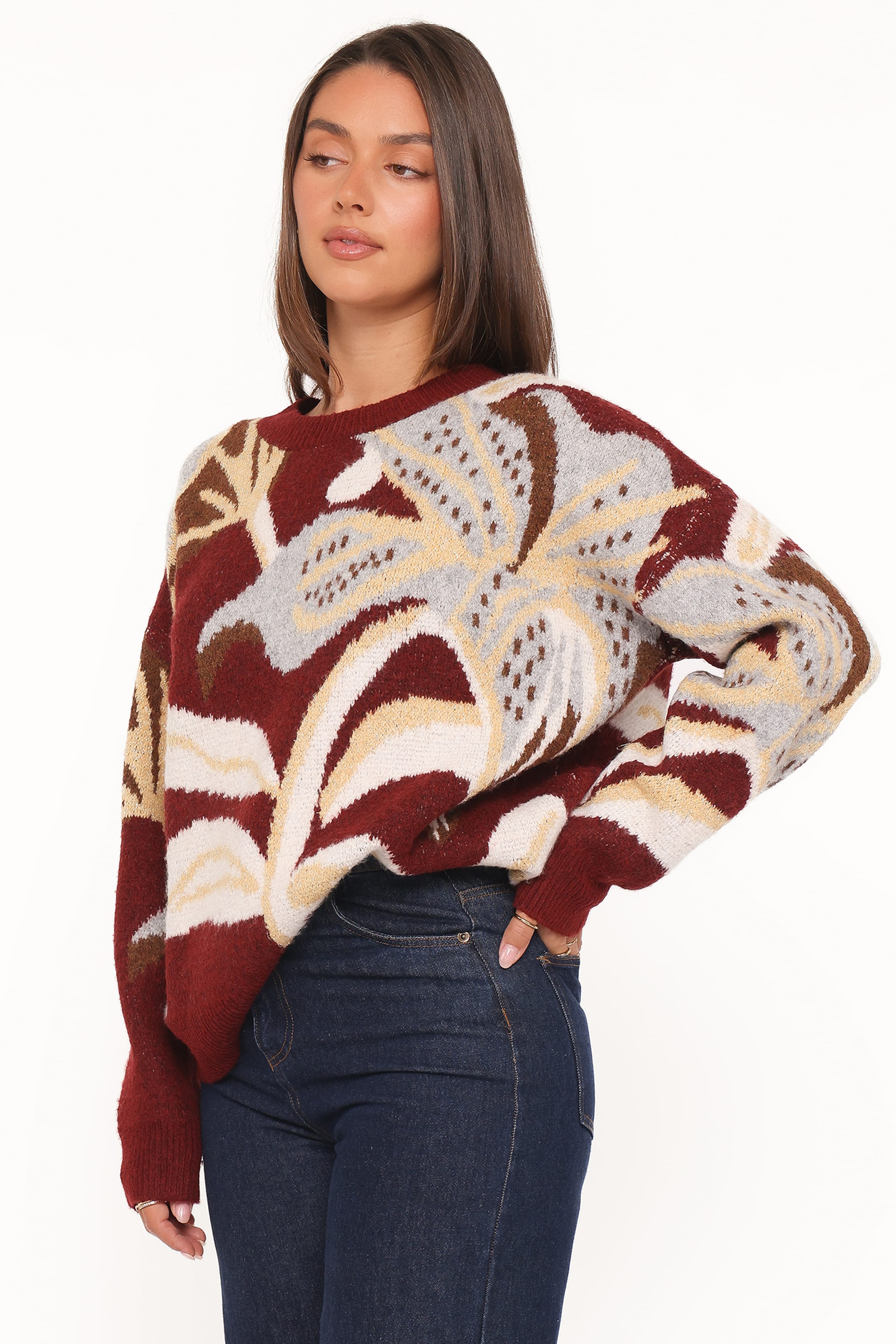 KNITWEAR Lirael Botanical Crew Neck Sweater - Burgundy