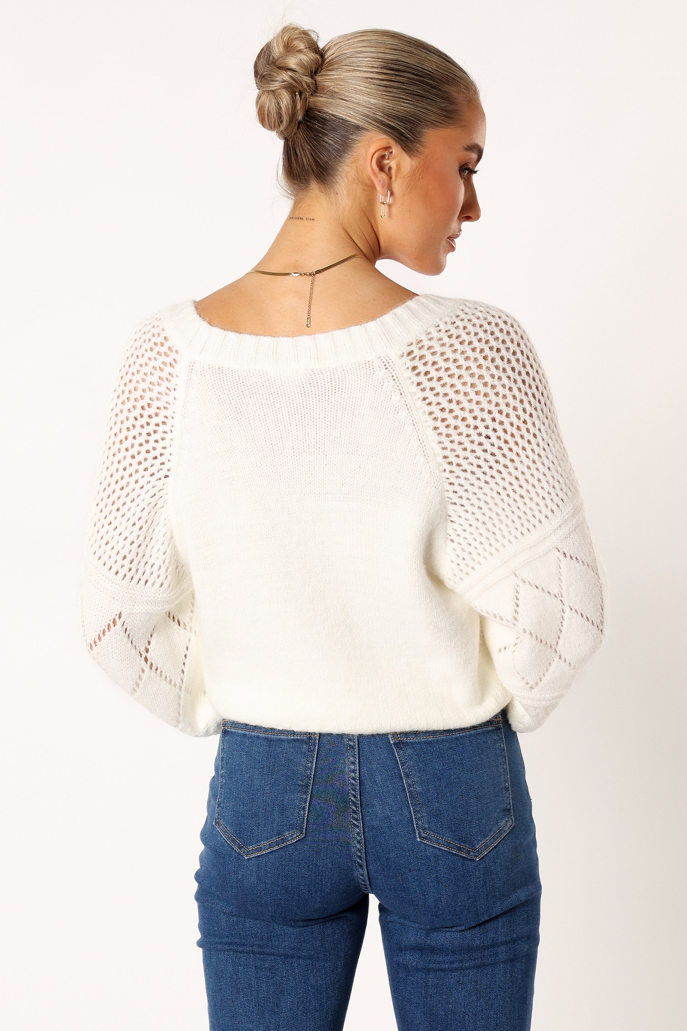 KNITWEAR @Lottie V Neck Texture Sleeve Knit Sweater - White