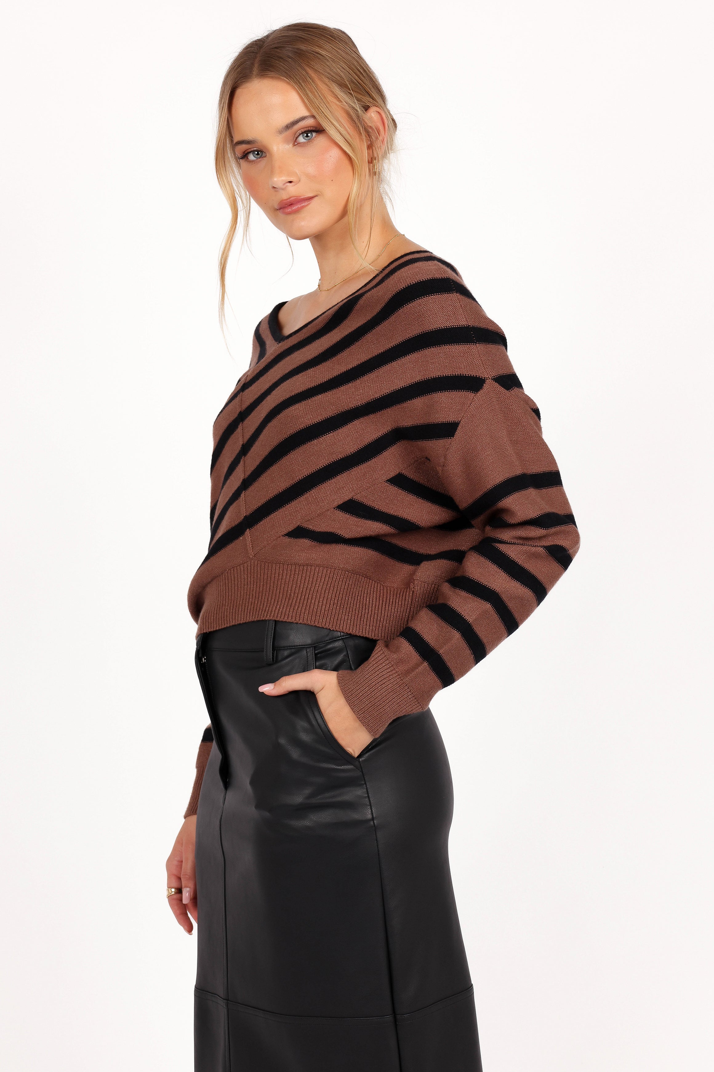 KNITWEAR Lynette Criss Cross Stripe Sweater - Black/Tan