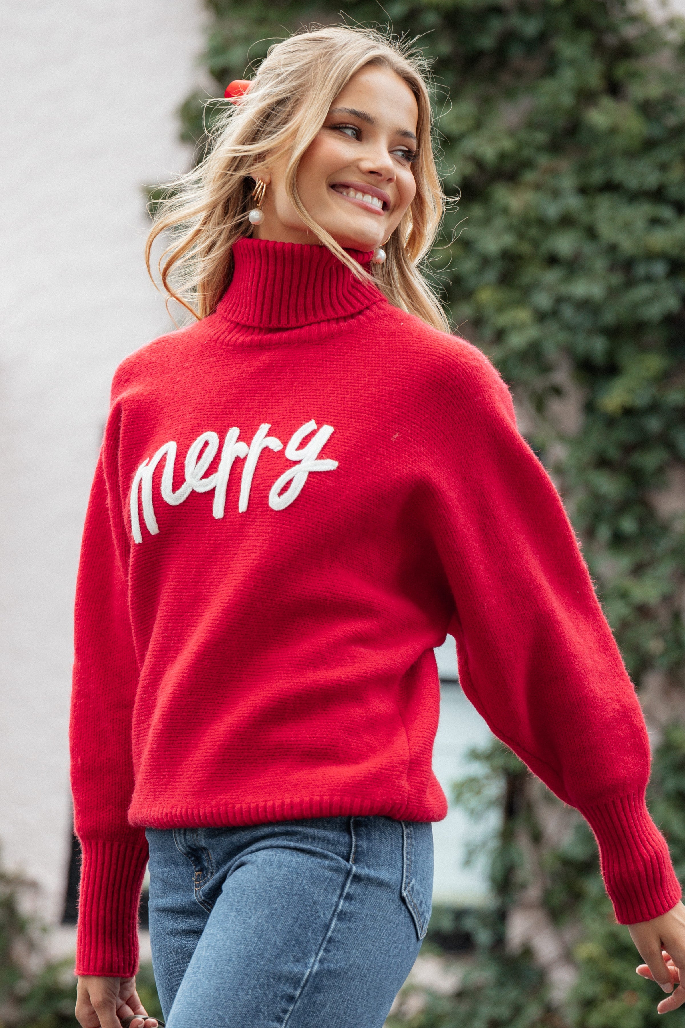 KNITWEAR Merry Turtleneck Knit Sweater - Red/White