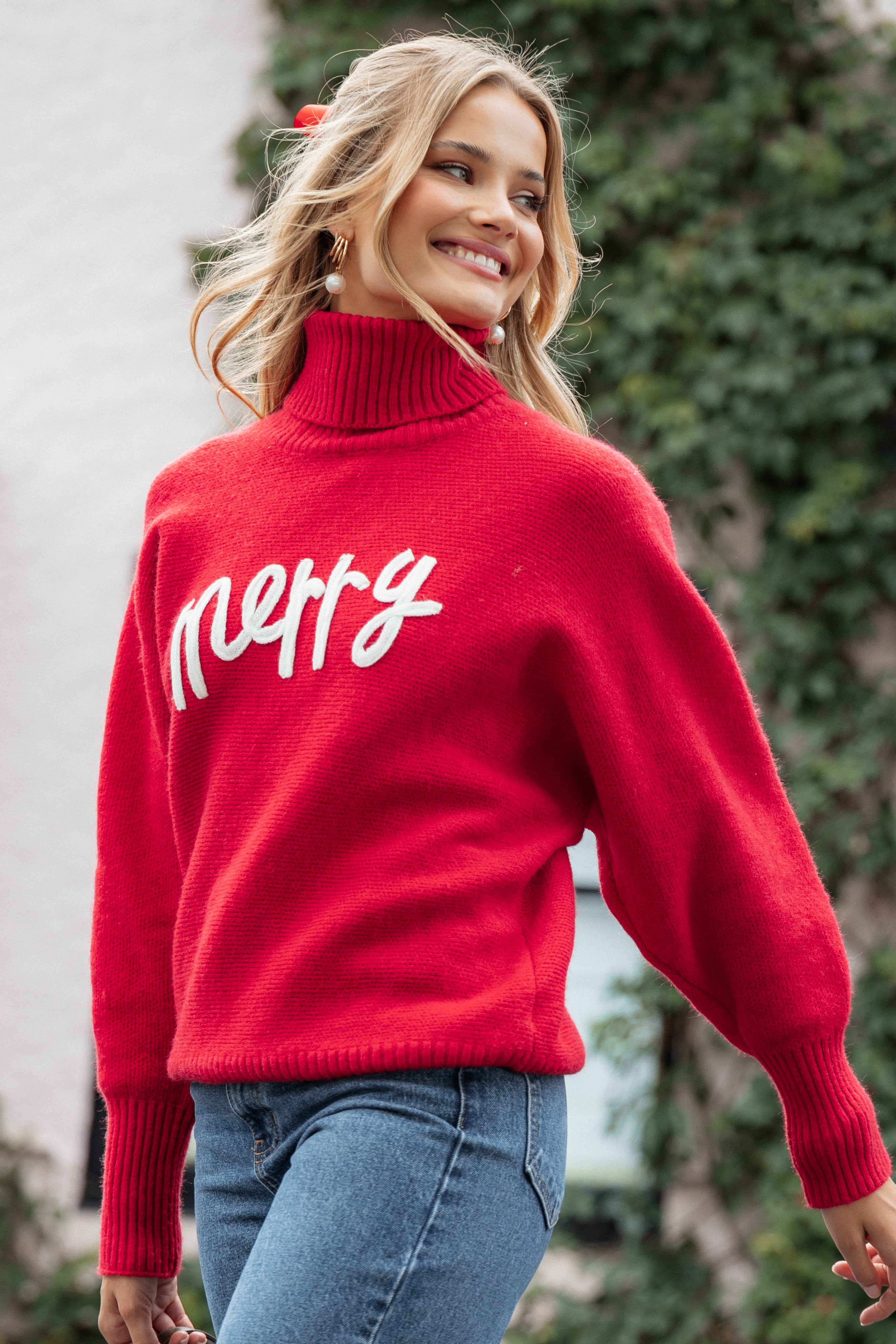 KNITWEAR Merry Turtleneck Knit Sweater - Red/White
