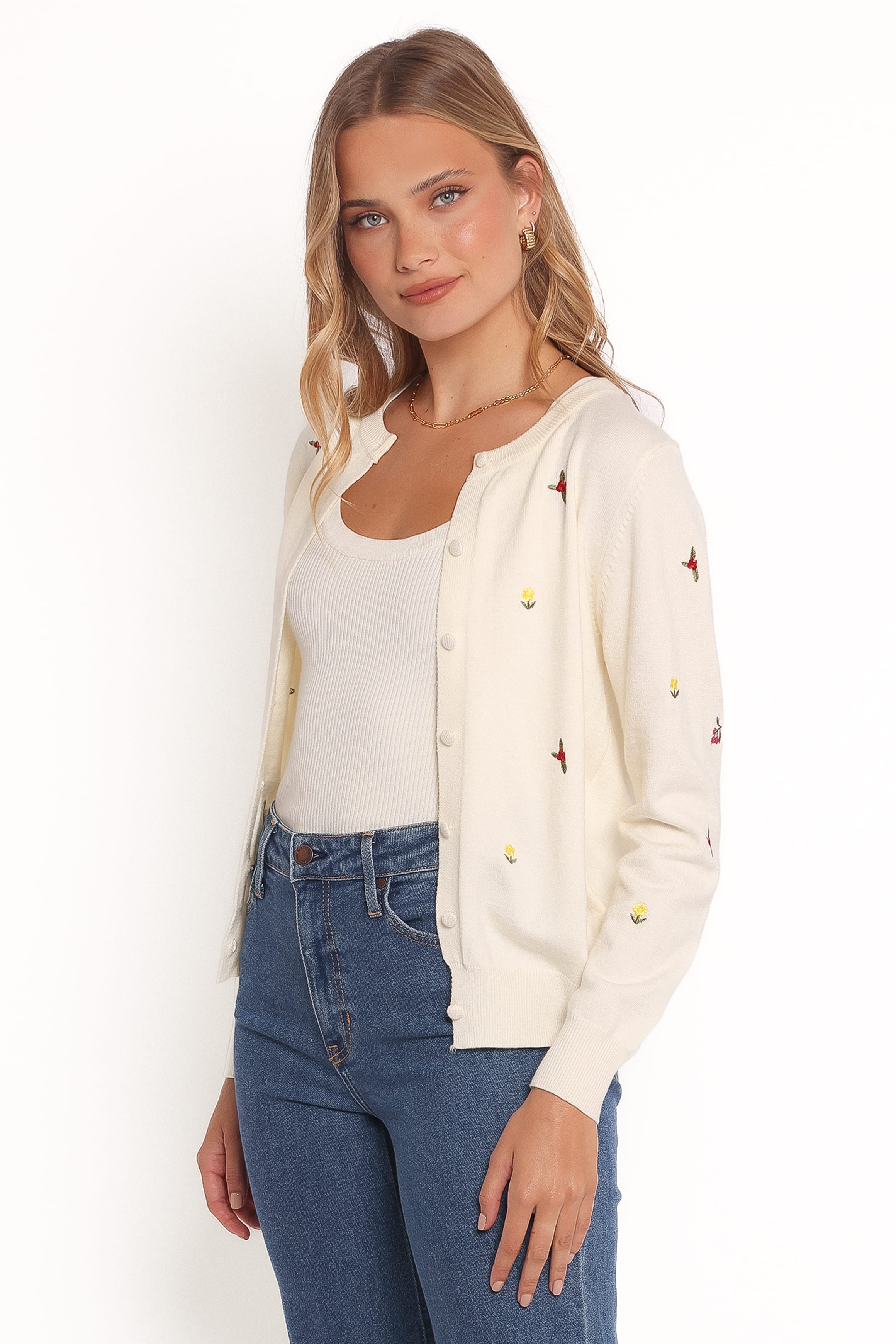 KNITWEAR Millen Flower Embroidery Cardigan - Cream