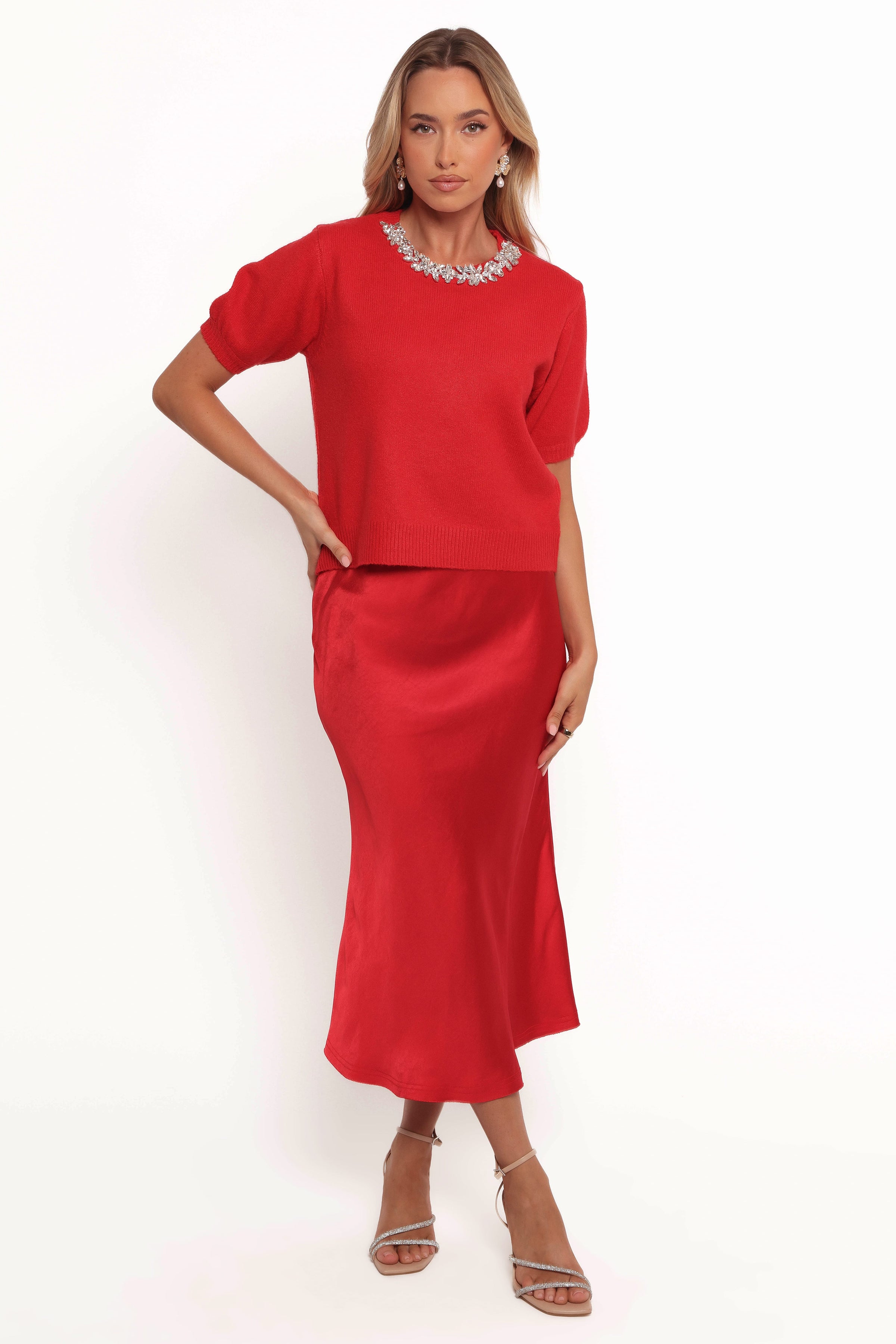 KNITWEAR Orlana Embellished Neck Short Sleeve Sweater - Red