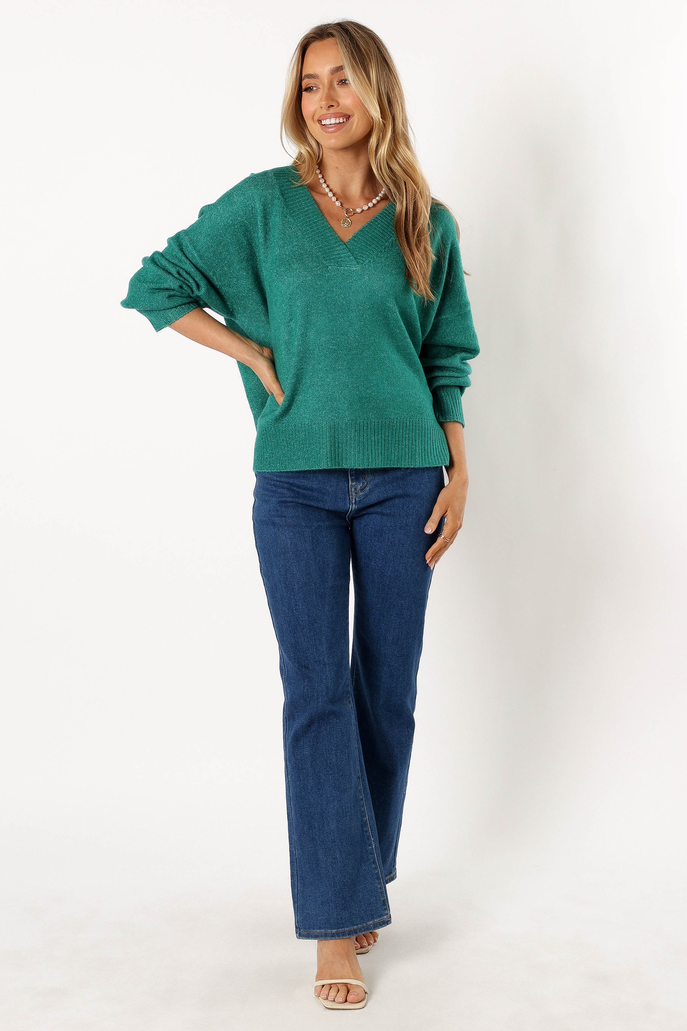 KNITWEAR @Palmer Vneck Knit Sweater - Green