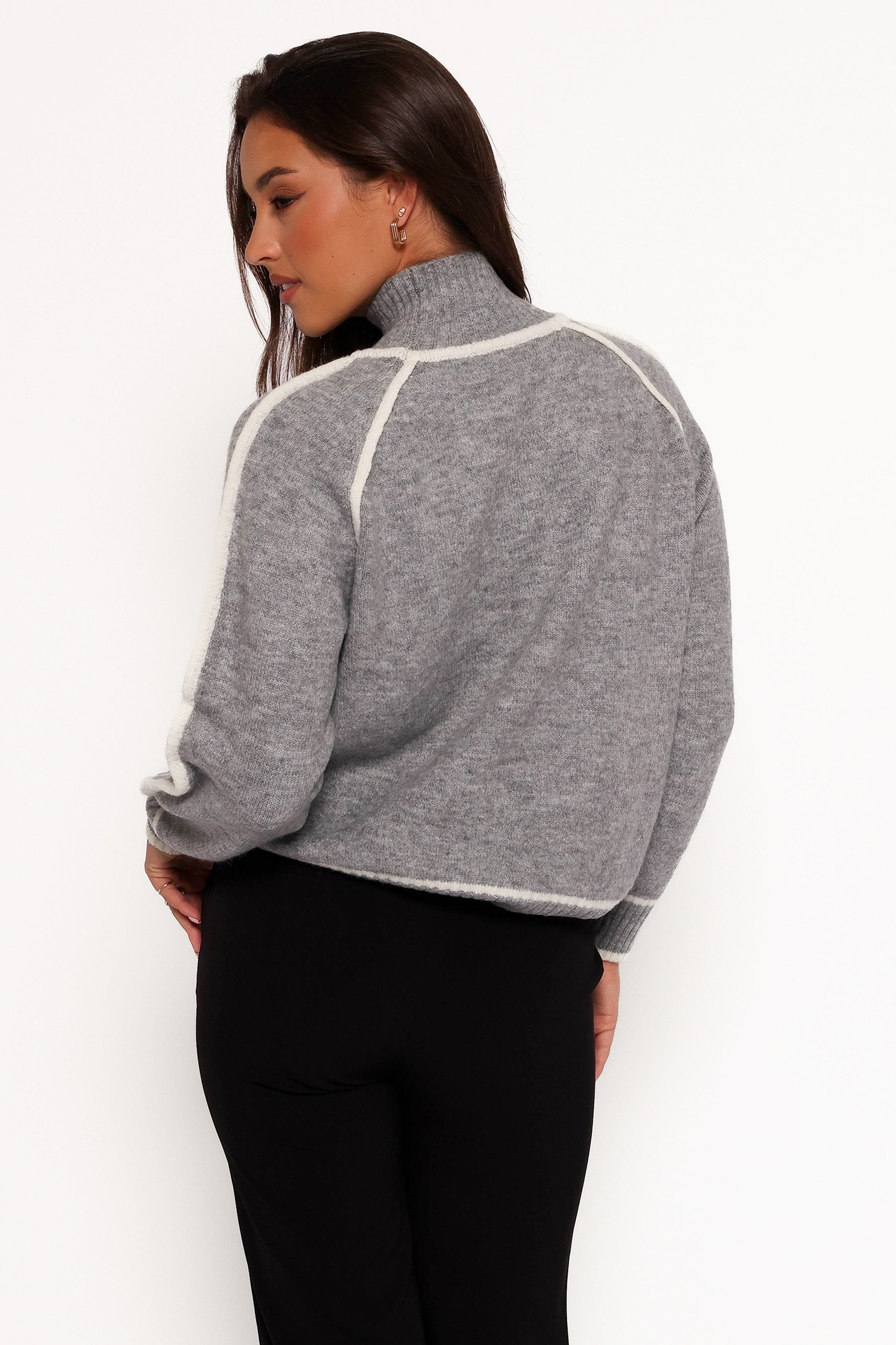 KNITWEAR Rylee Contrast Hem Knit Sweater - Grey