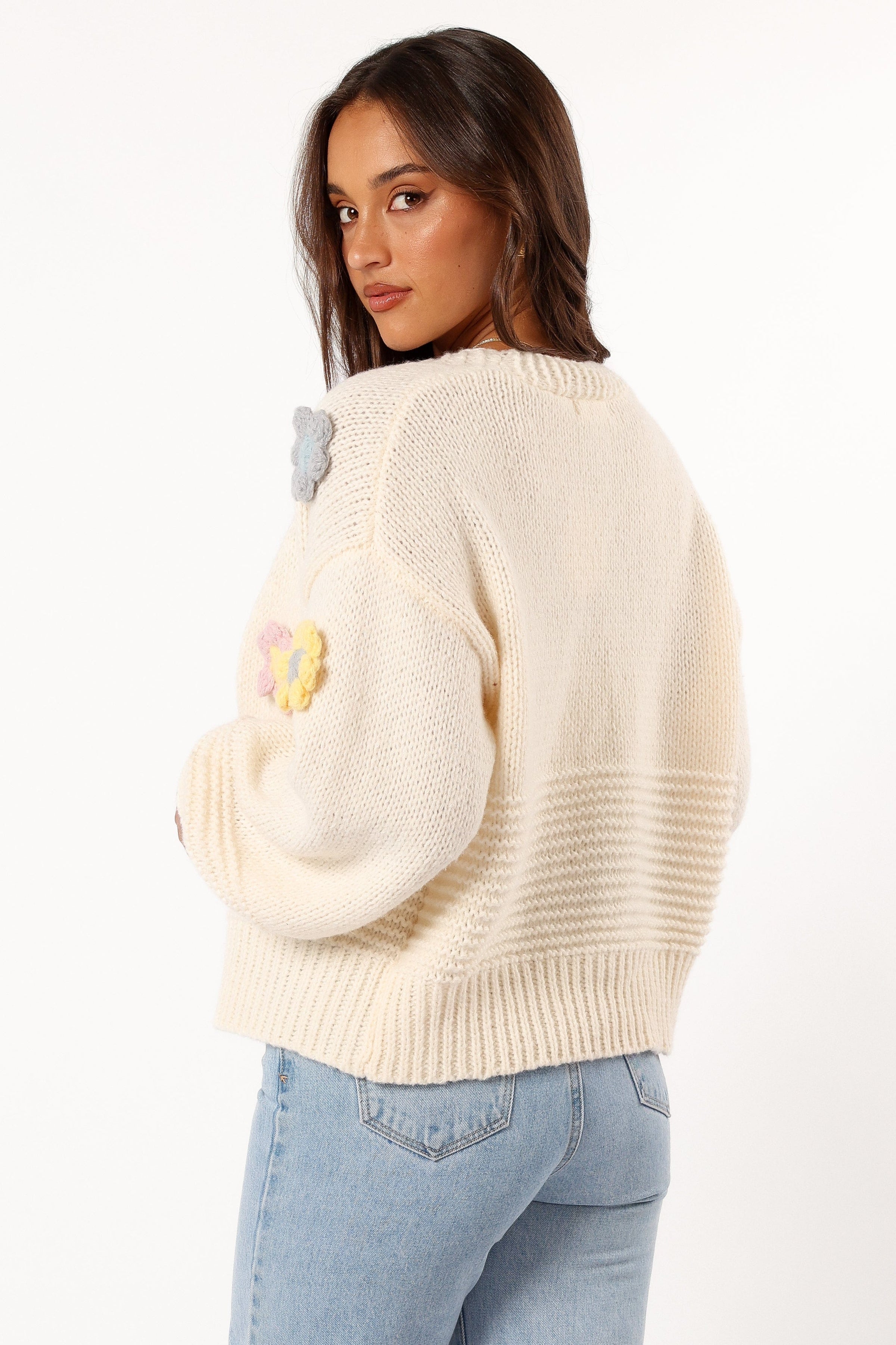 KNITWEAR Sienna Flower Cardigan - Cream