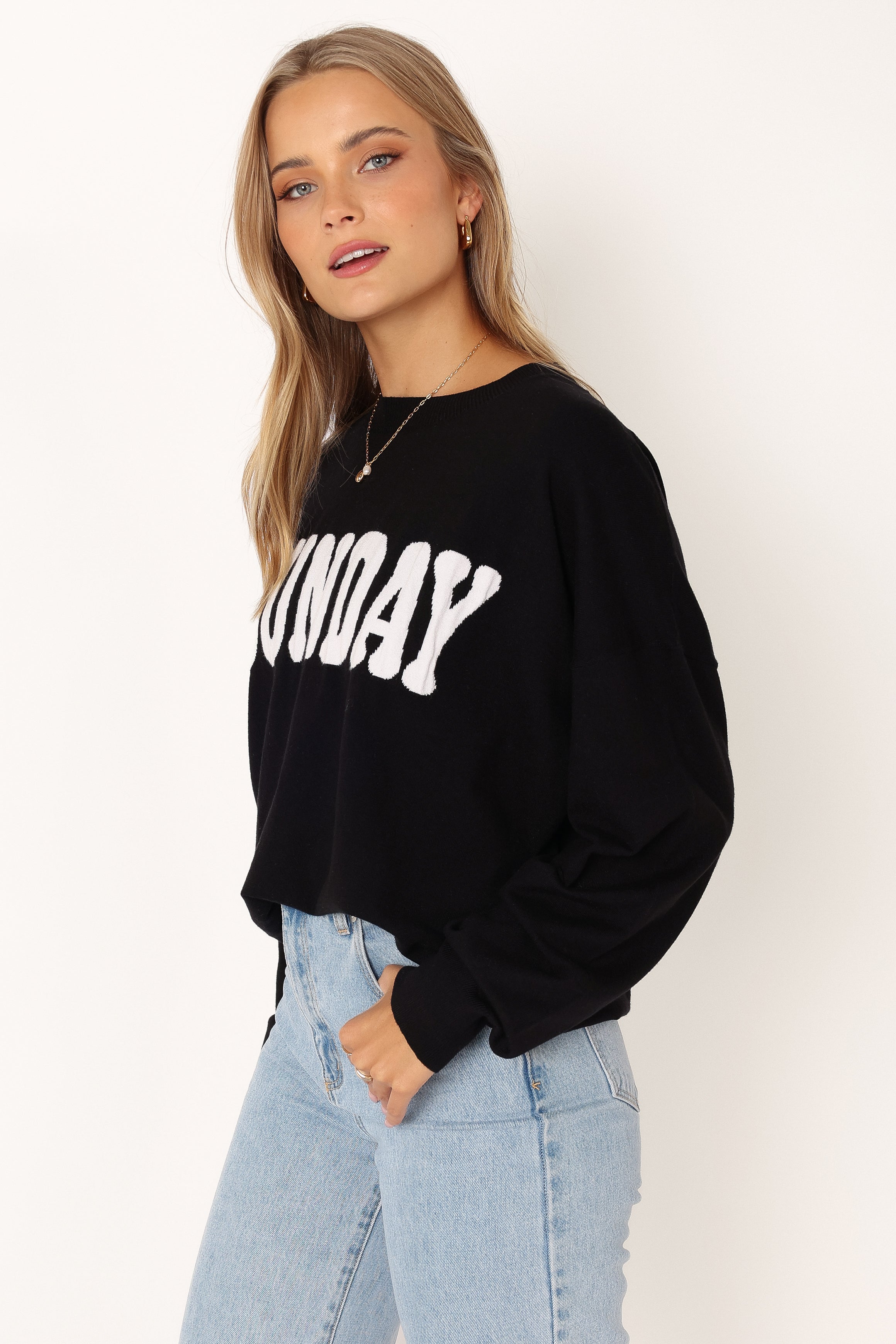 KNITWEAR @Sunday Crewneck Knit Sweater - Black