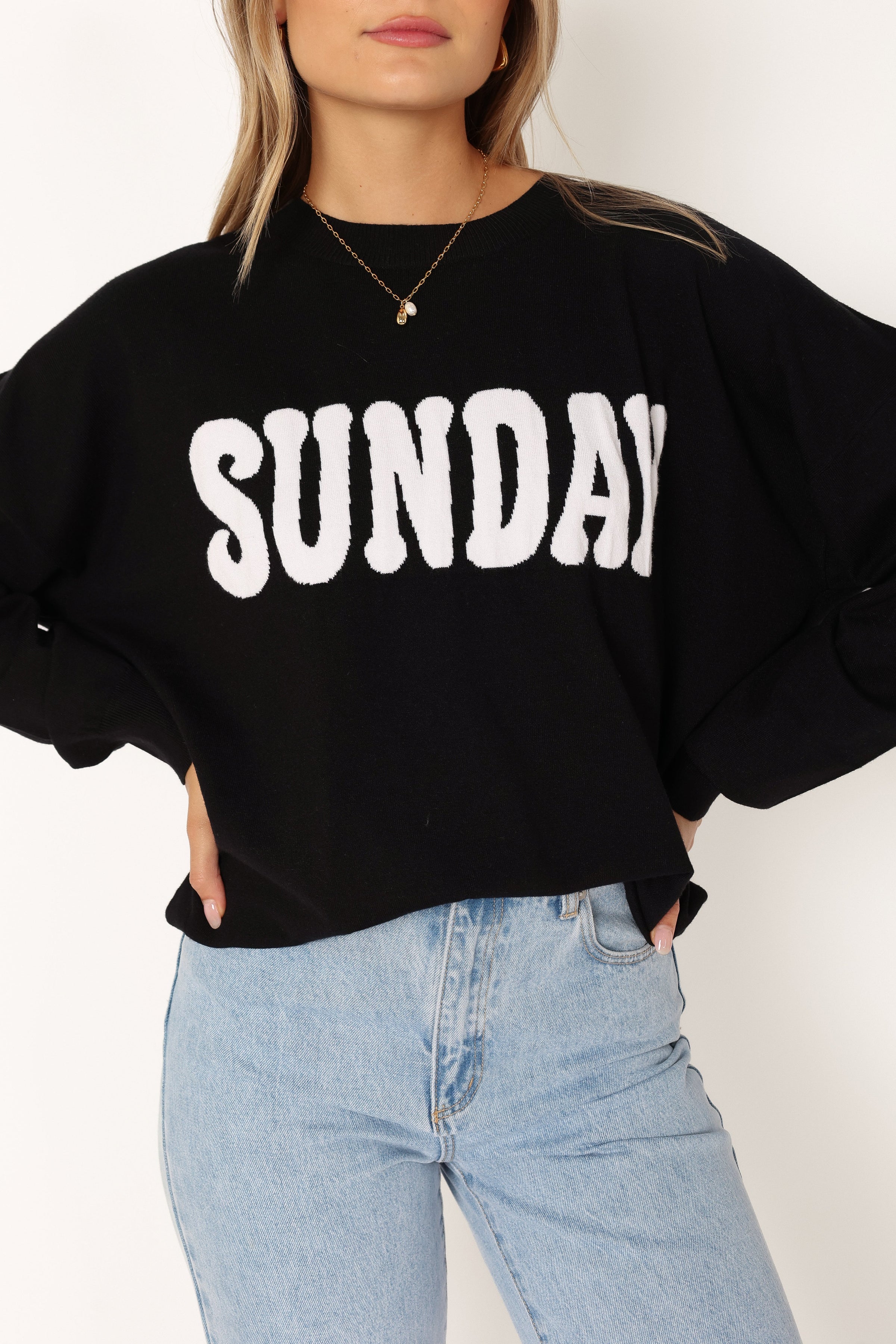 KNITWEAR @Sunday Crewneck Knit Sweater - Black