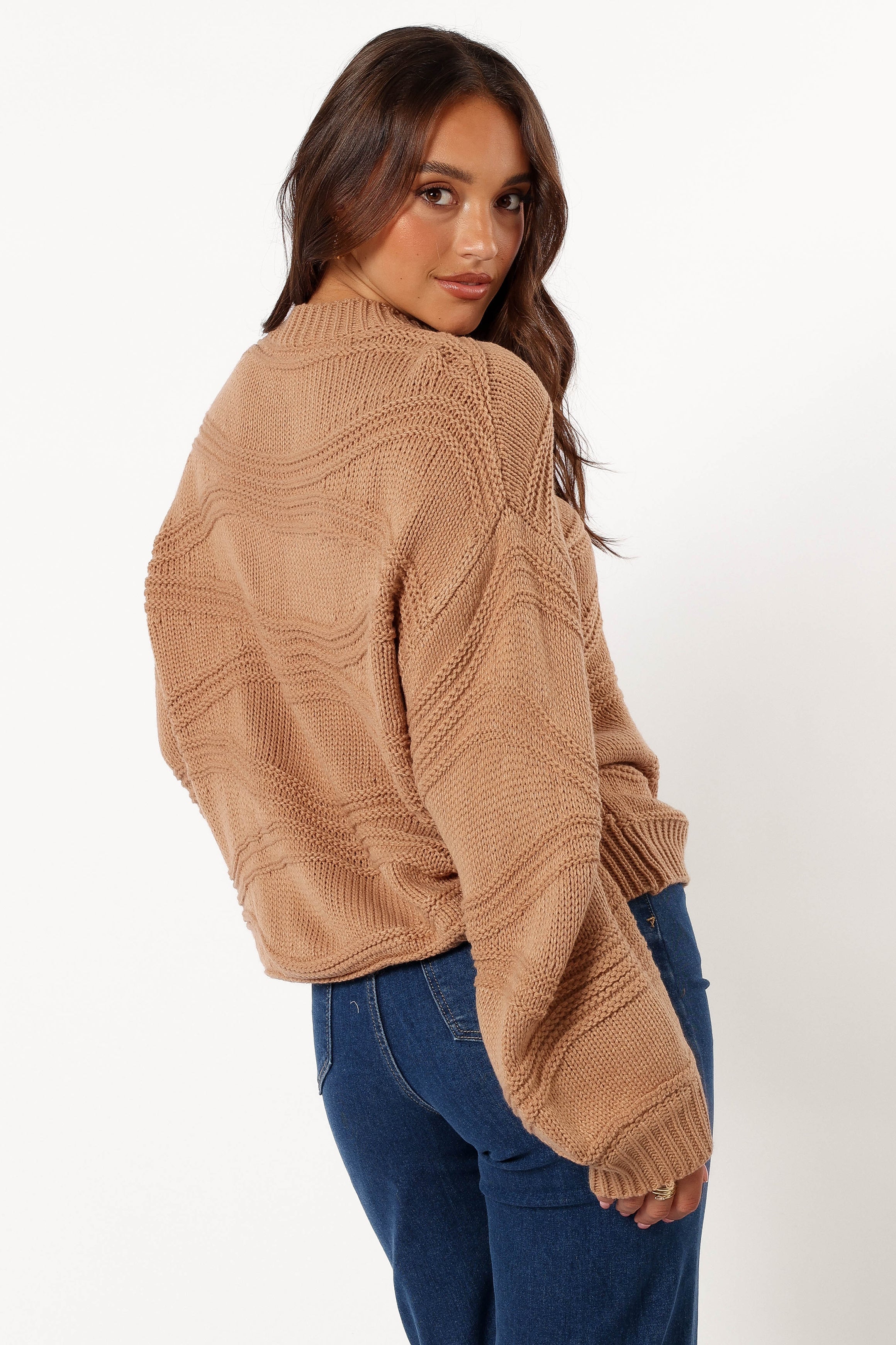 KNITWEAR @Talulla Texture Pattern Knit Sweater - Taupe
