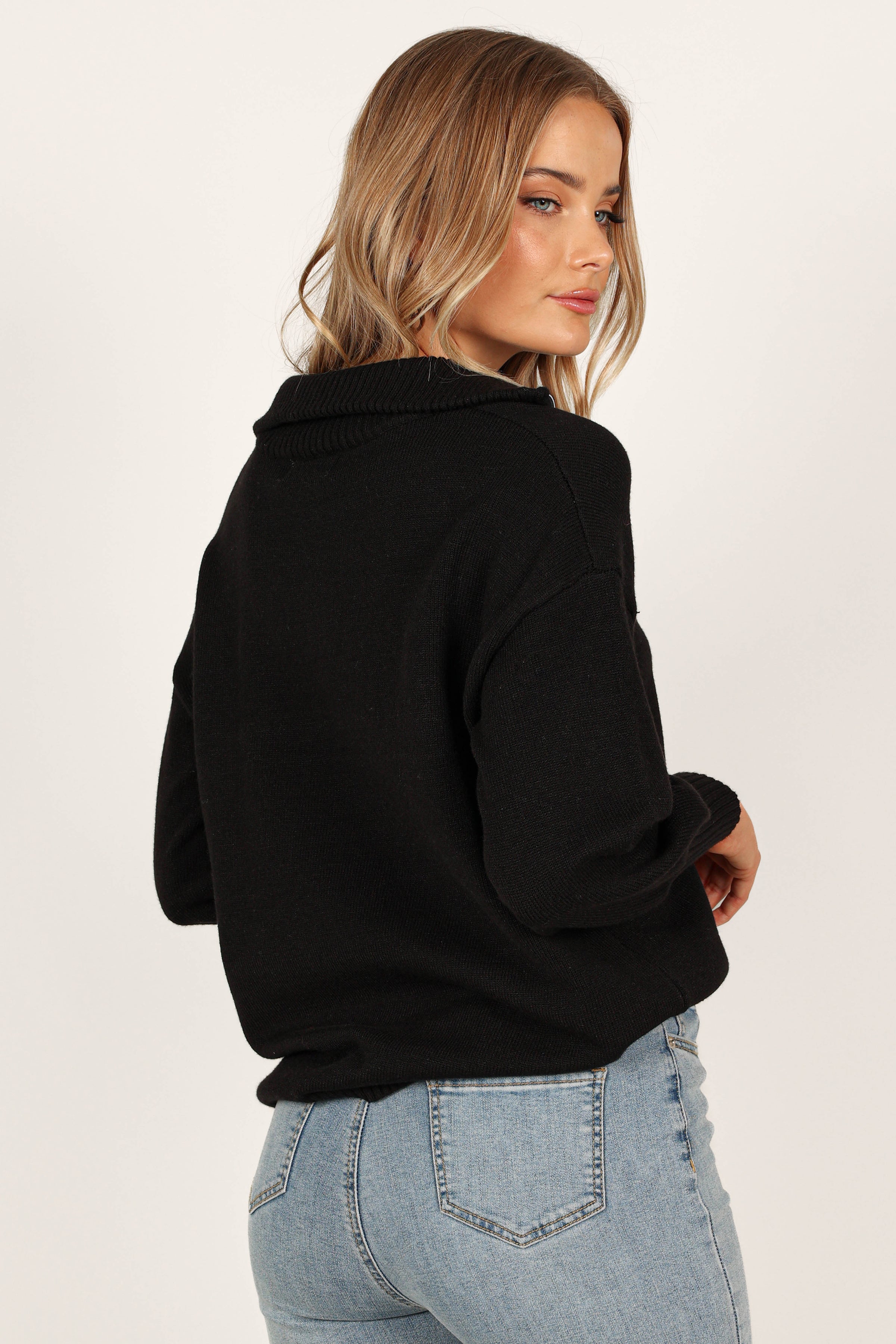 Knitwear @Whistler Knit Sweater - Black (waiting on bulk)
