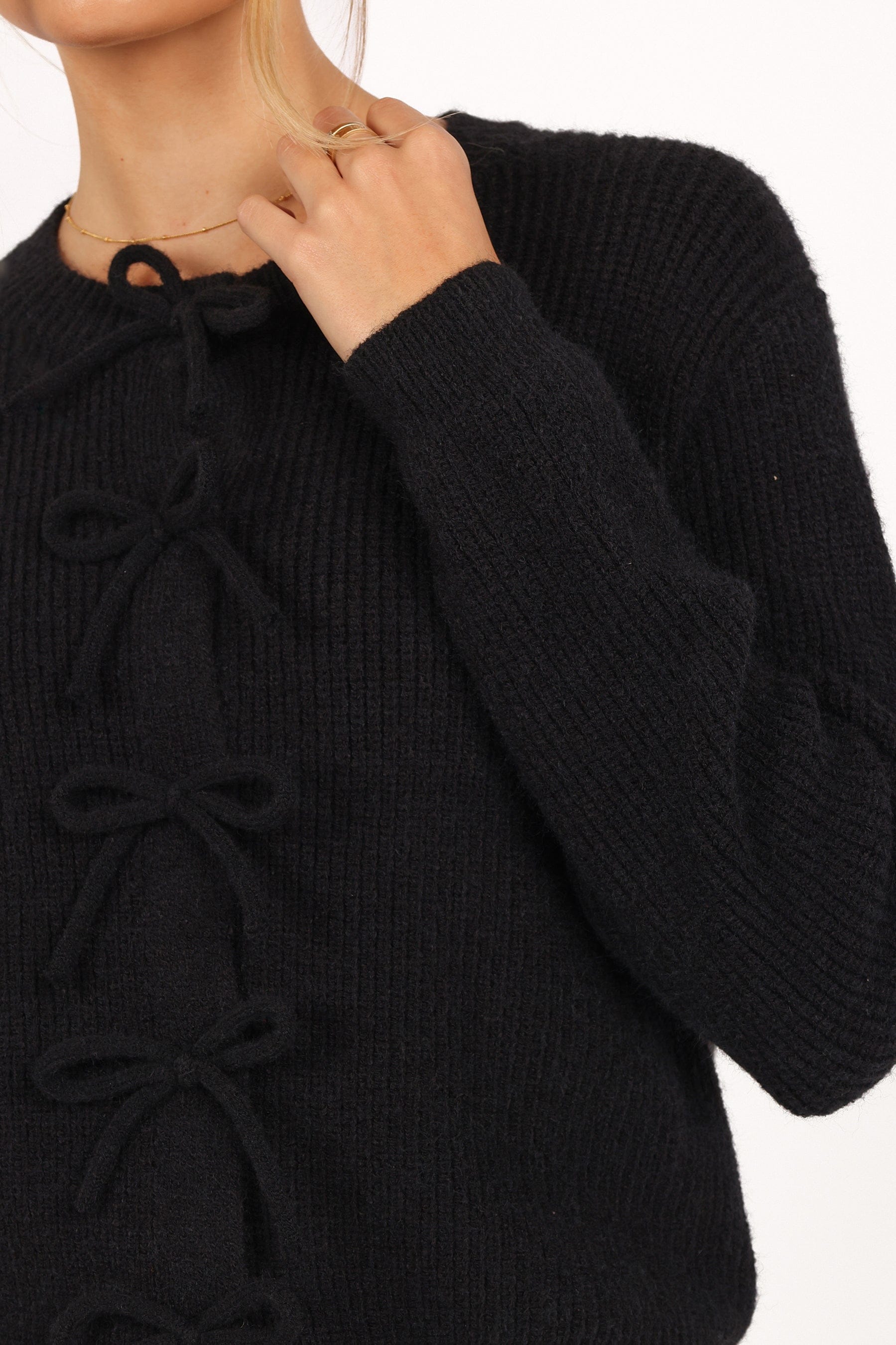 KNITWEAR Wilde Bow Front Cardigan - Black