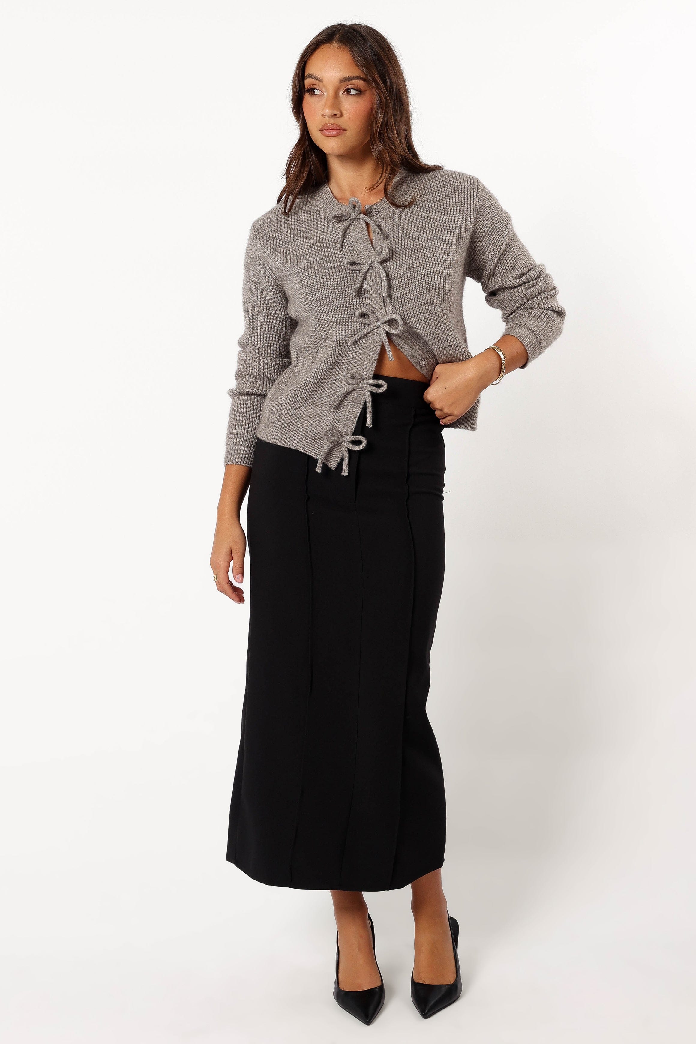 KNITWEAR Wilde Bow Front Cardigan - Light Grey