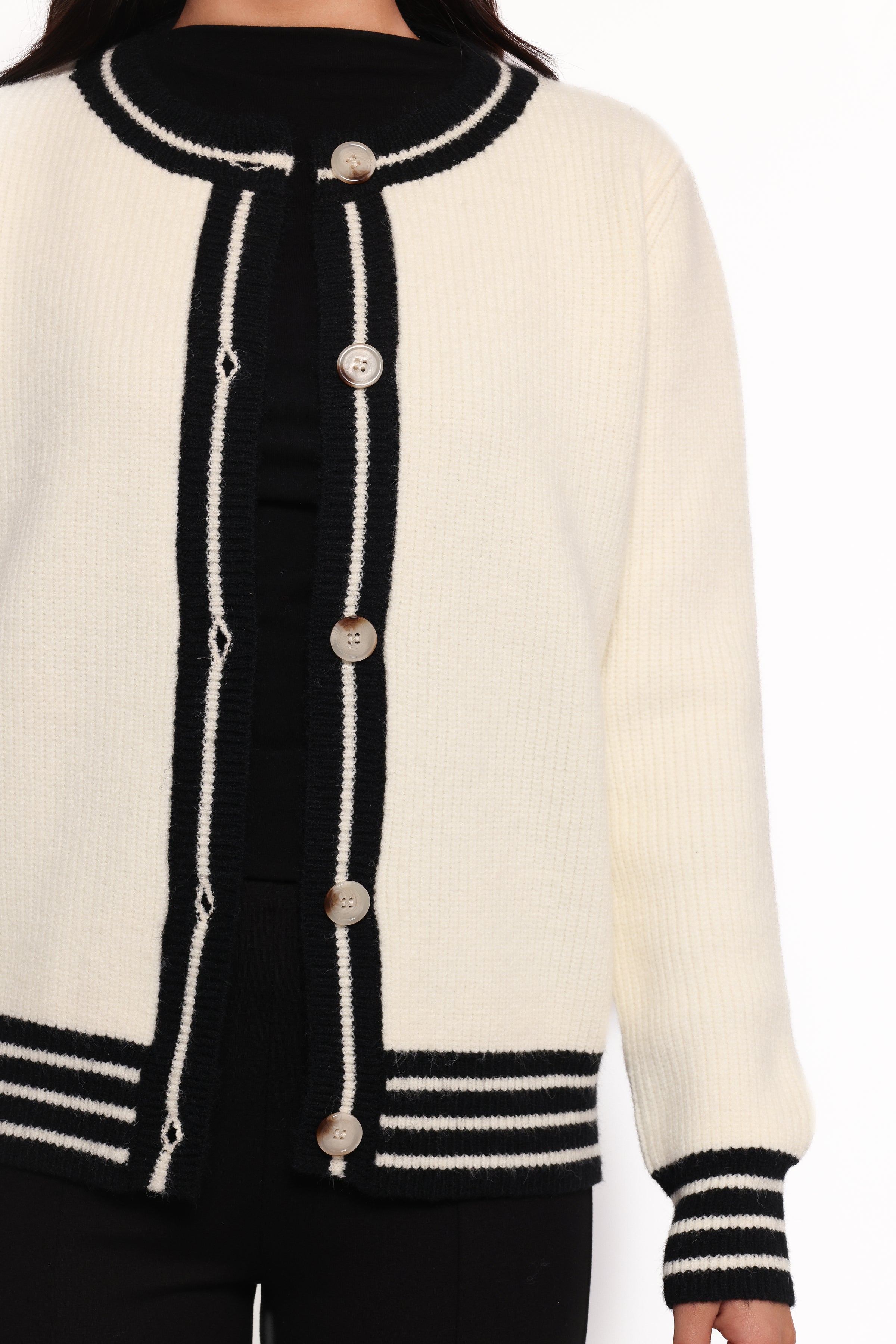 KNITWEAR Yorkshire Contrast Hem Cardigan - Cream