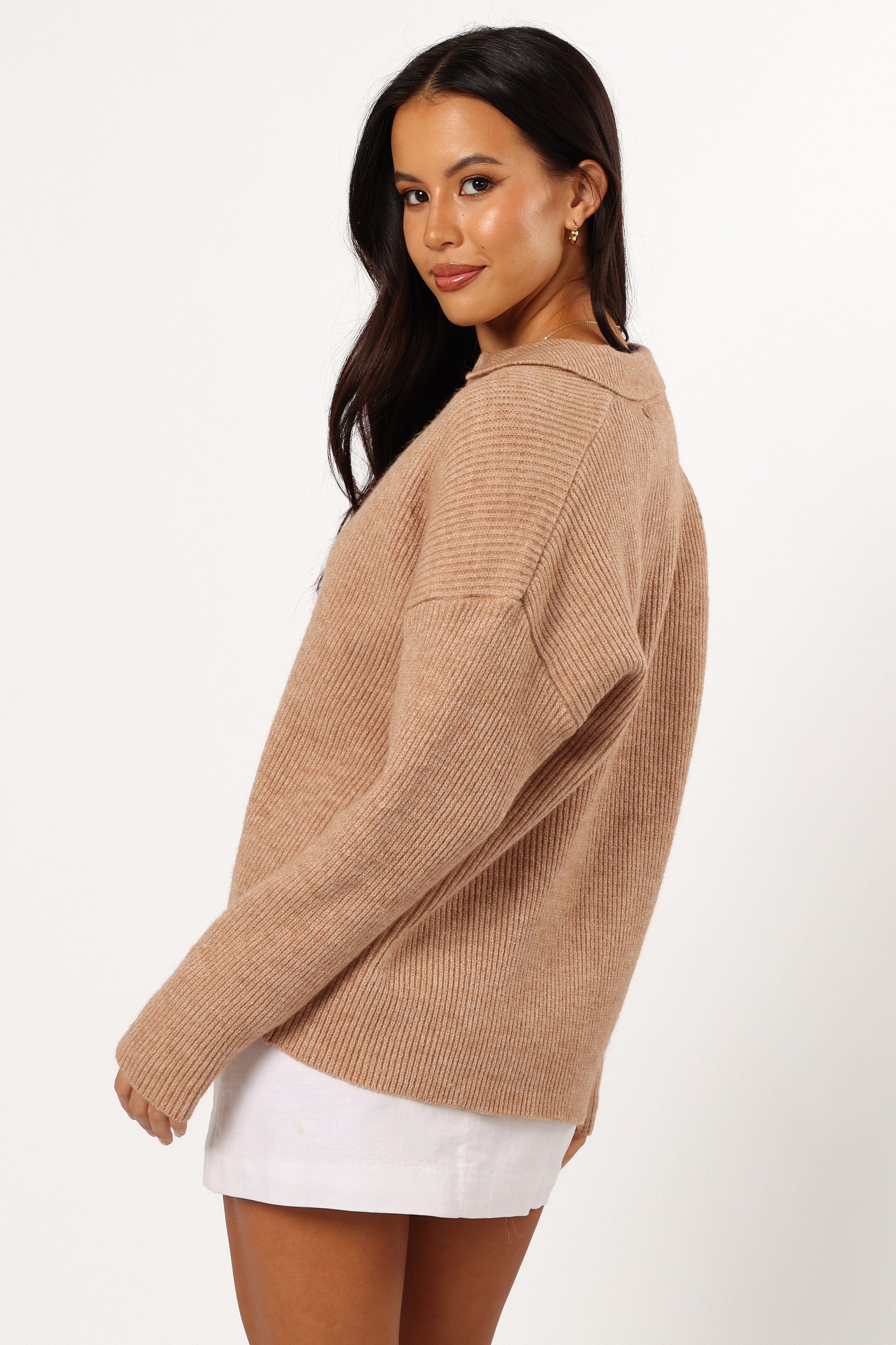 KNITWEAR Zala Vneck Collar Knit Sweater - Mocha