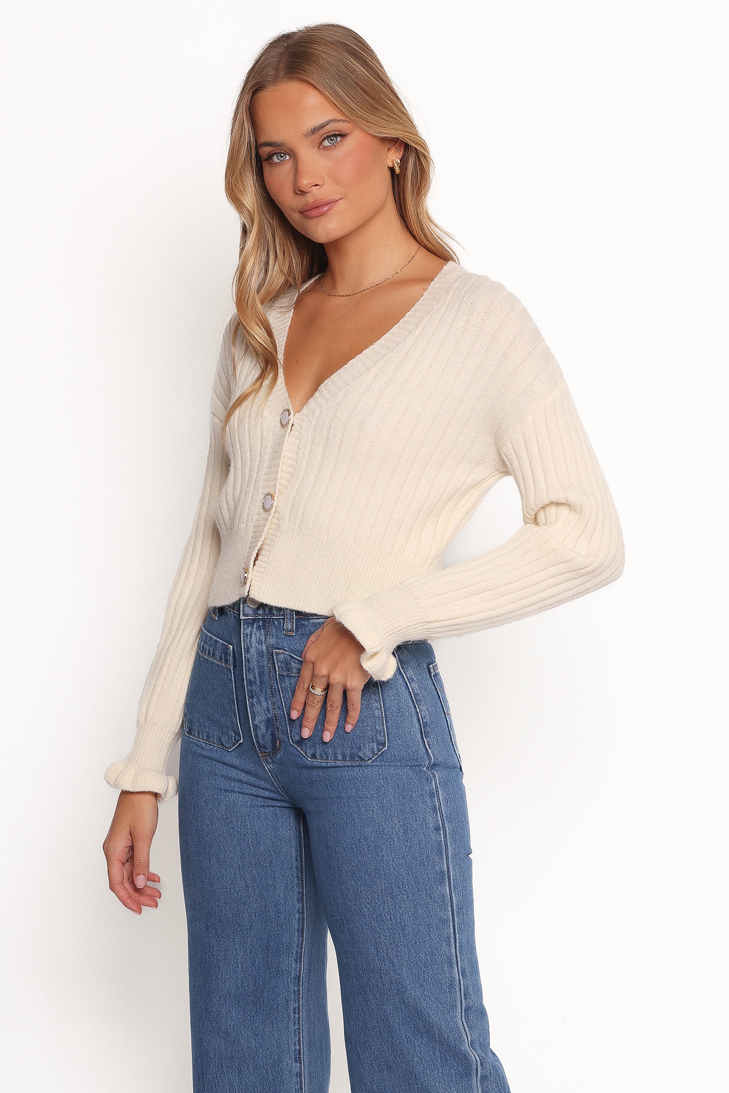 KNITWEAR Zana Ribbed Ruffle Cuff Knit Sweater - Cream
