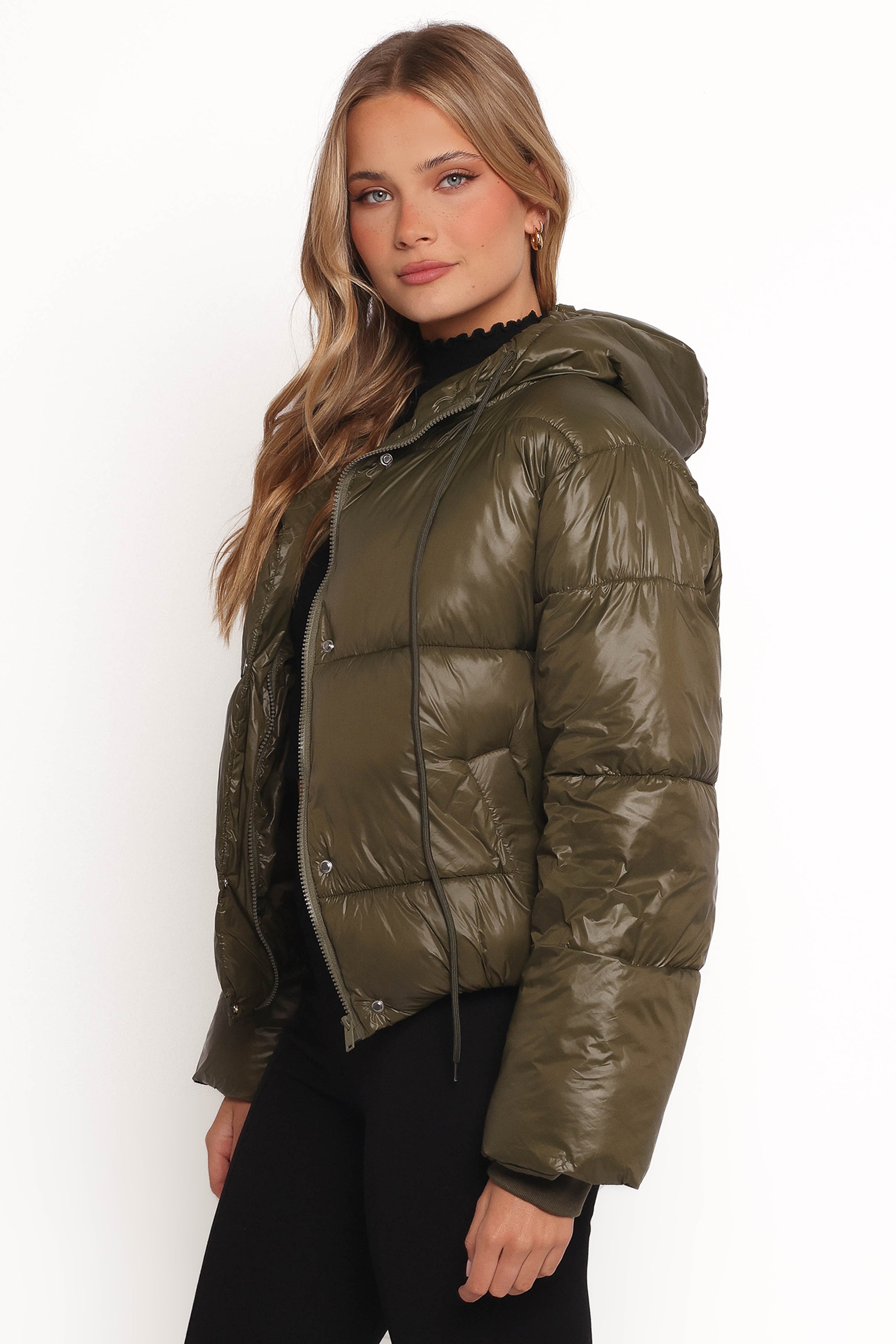 OUTERWEAR Archie Puffer Jacket - Olive