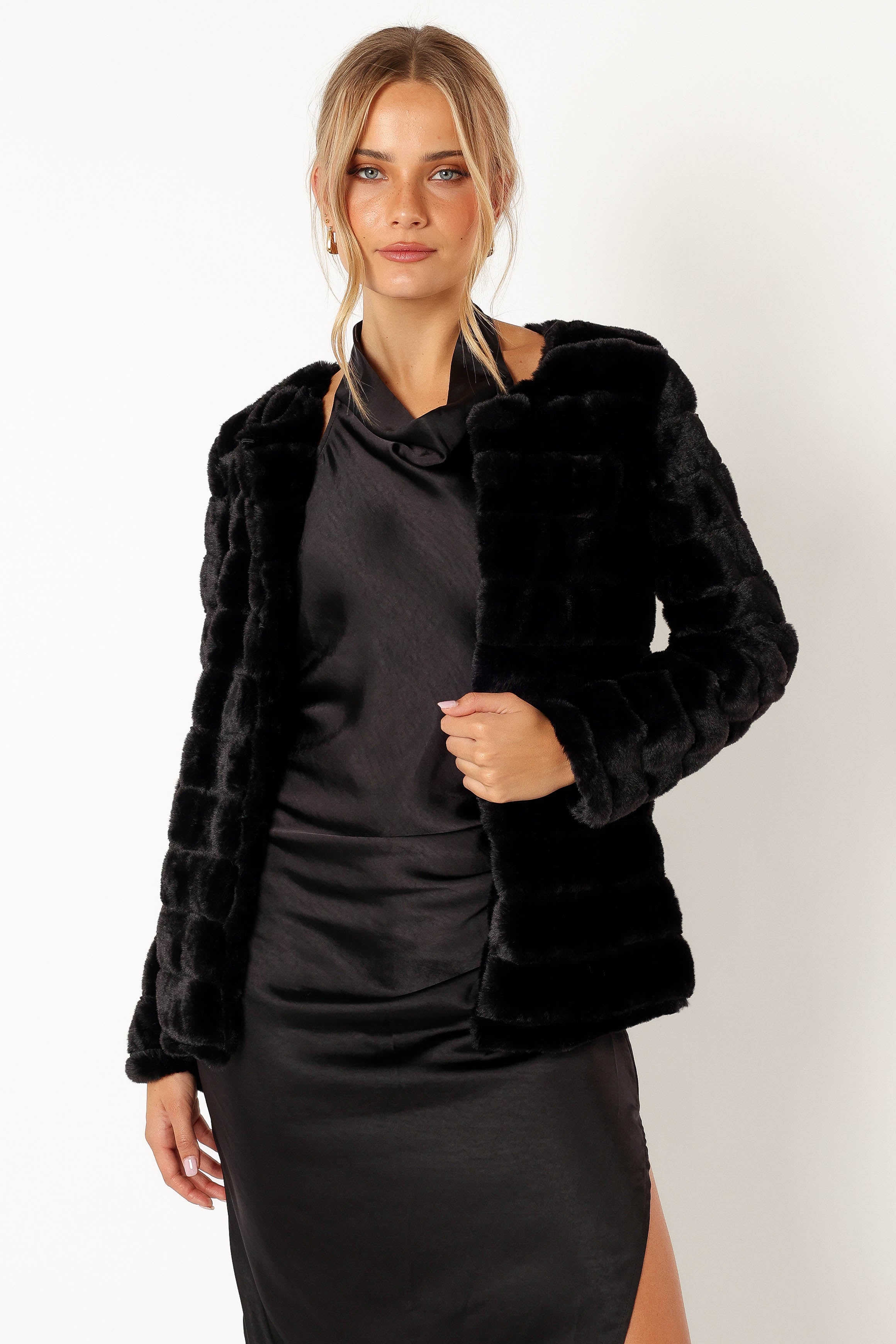 OUTERWEAR @Aylin Channel Faux Fur Jacket - Black (waiting on bulk)