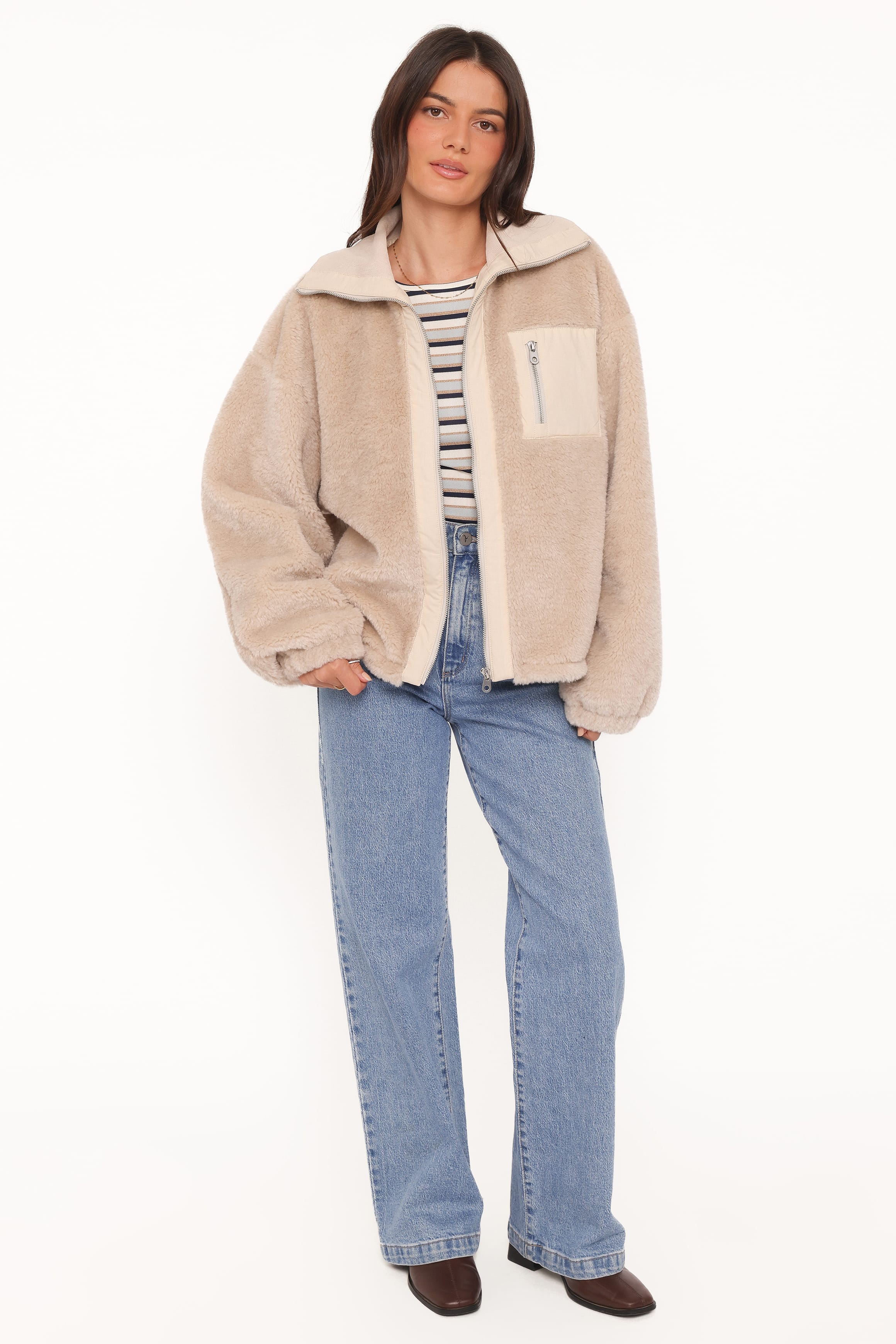 OUTERWEAR Branda Sherpa Zip Up Jacket - Beige