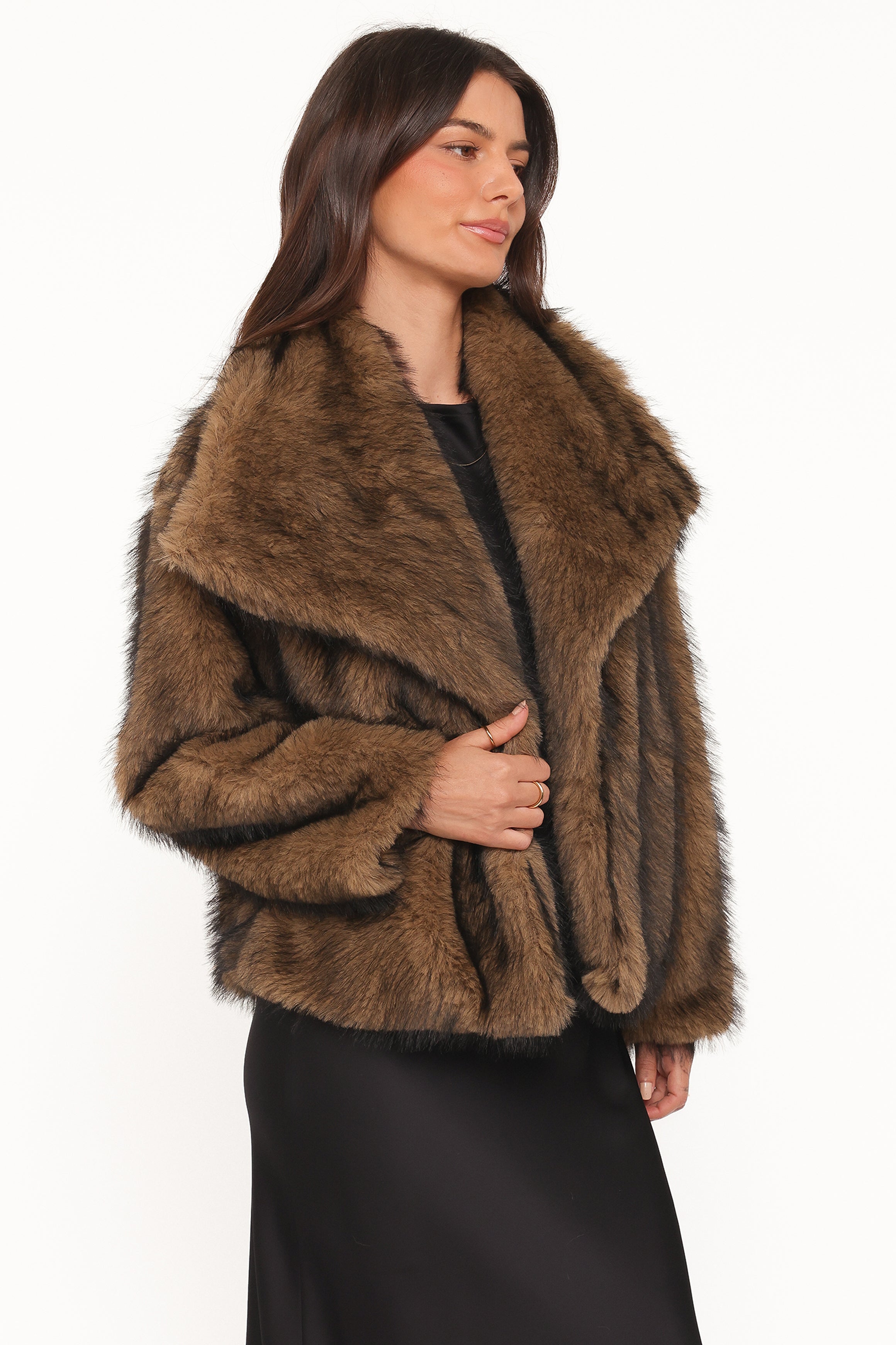 OUTERWEAR Carmie Fur Collared Jacket - Brown