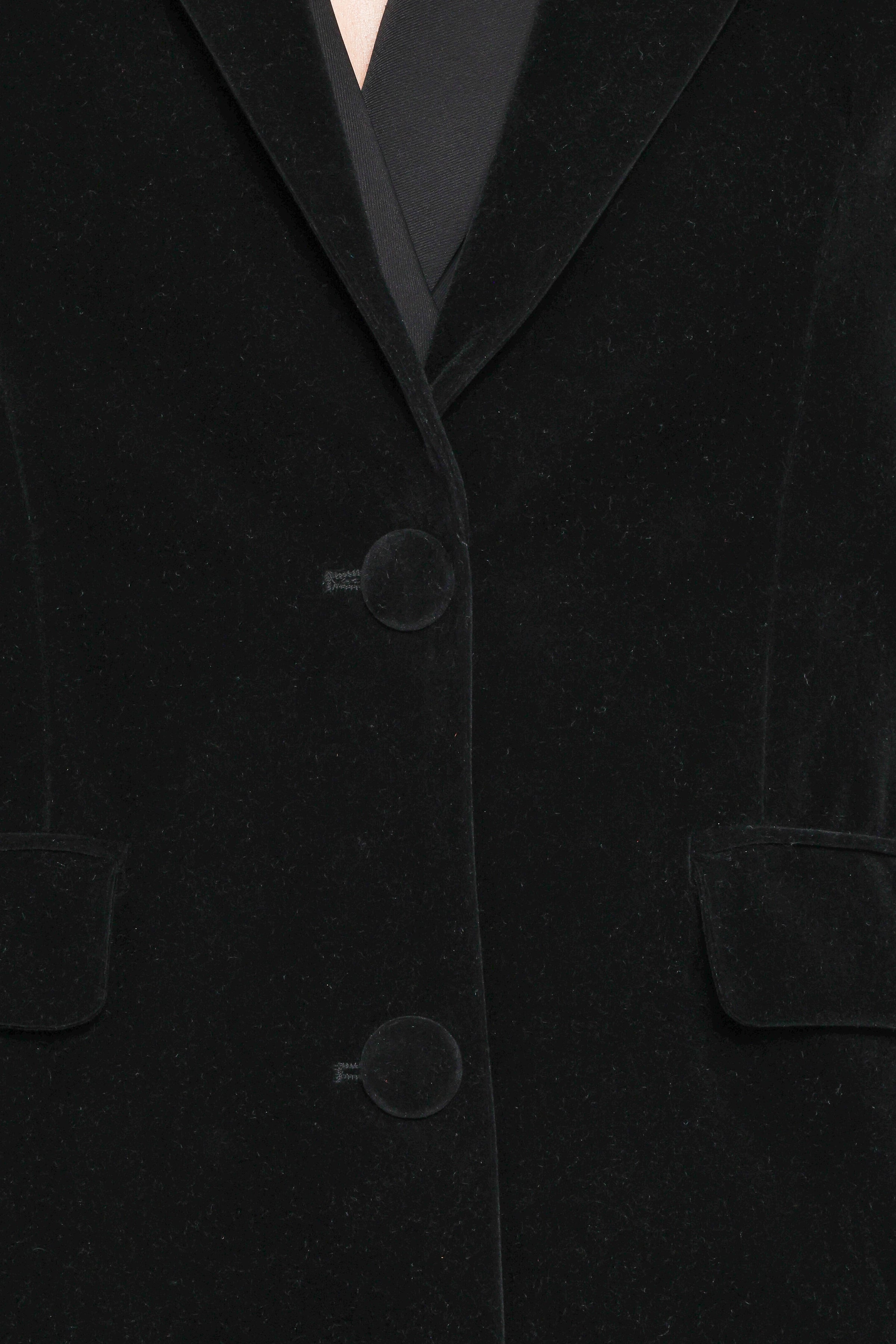 OUTERWEAR Clive Velvet Blazer - Black