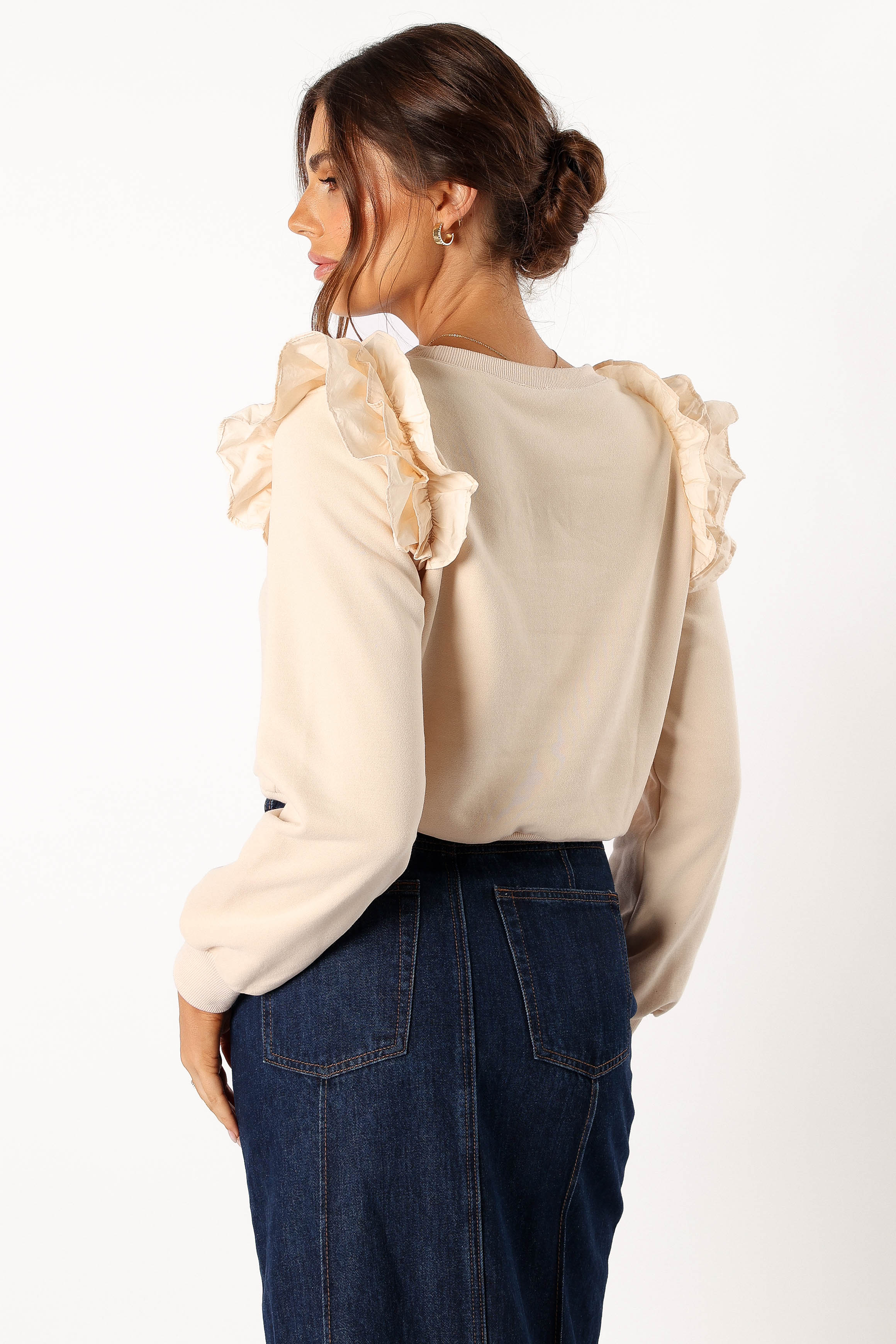 OUTERWEAR @Cora Ruffle Sleeve Sweatshirt - Cream