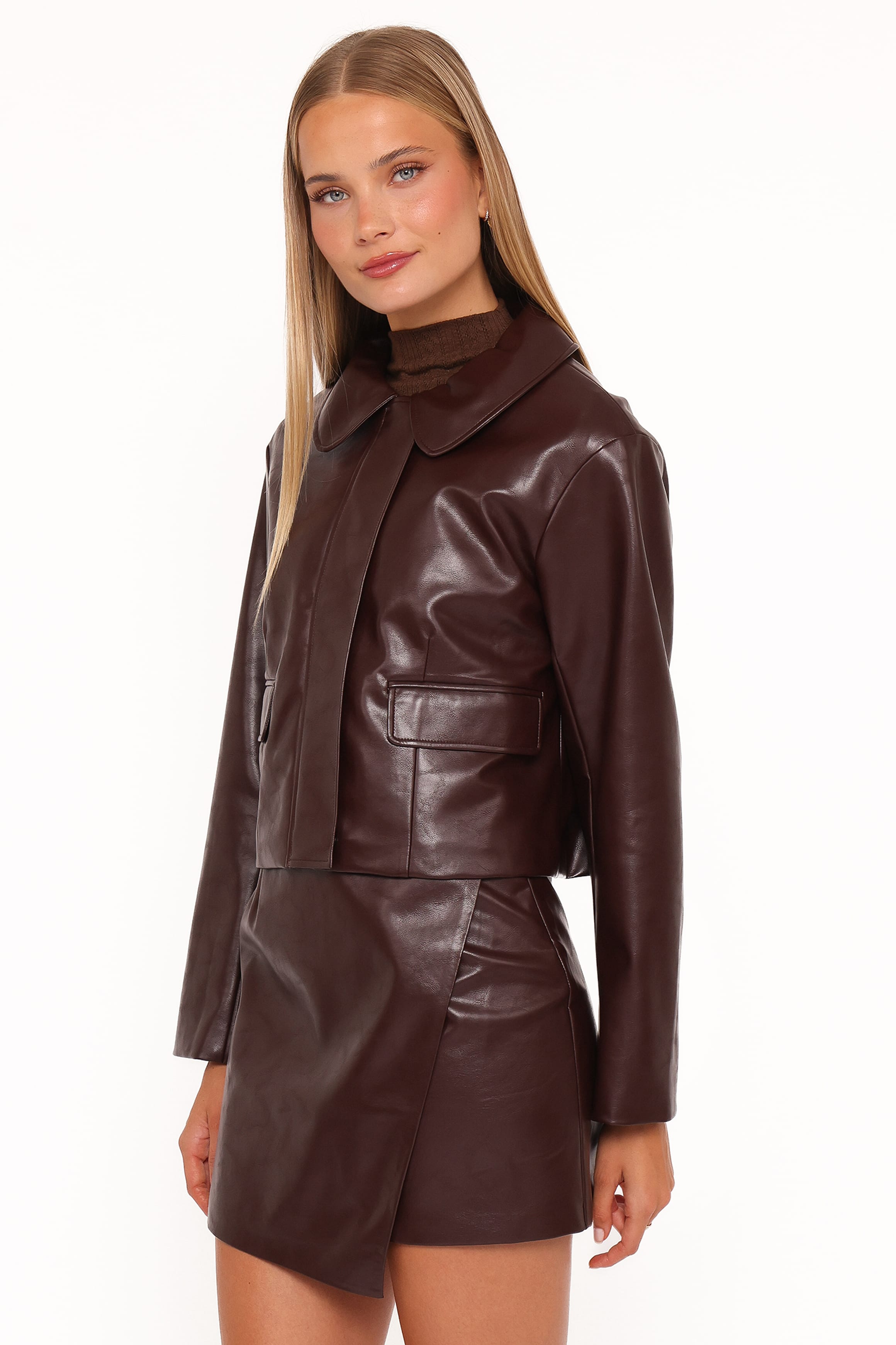 OUTERWEAR Haylie Crop Faux Leather Jacket - Burgundy