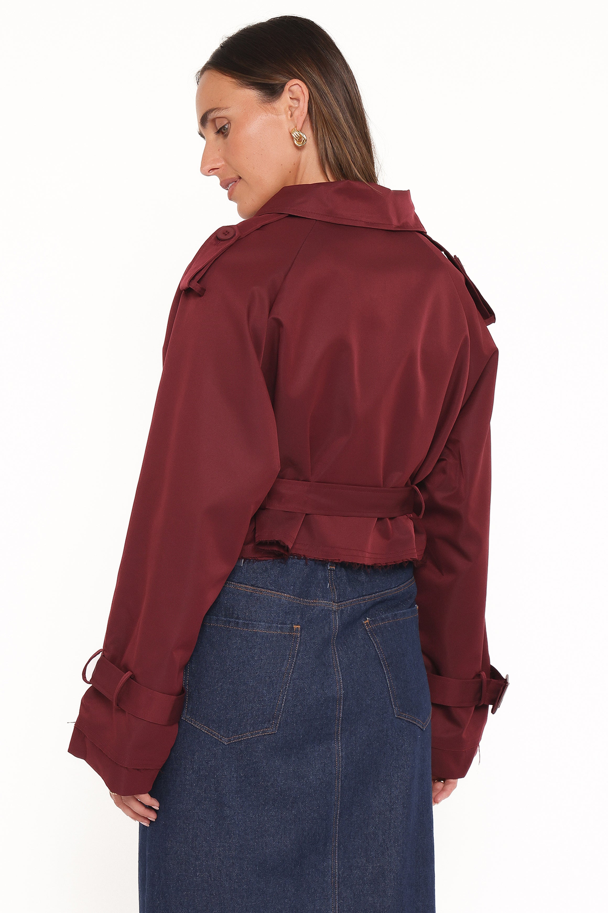 OUTERWEAR Izzi Crop Trench Jacket - Burgundy