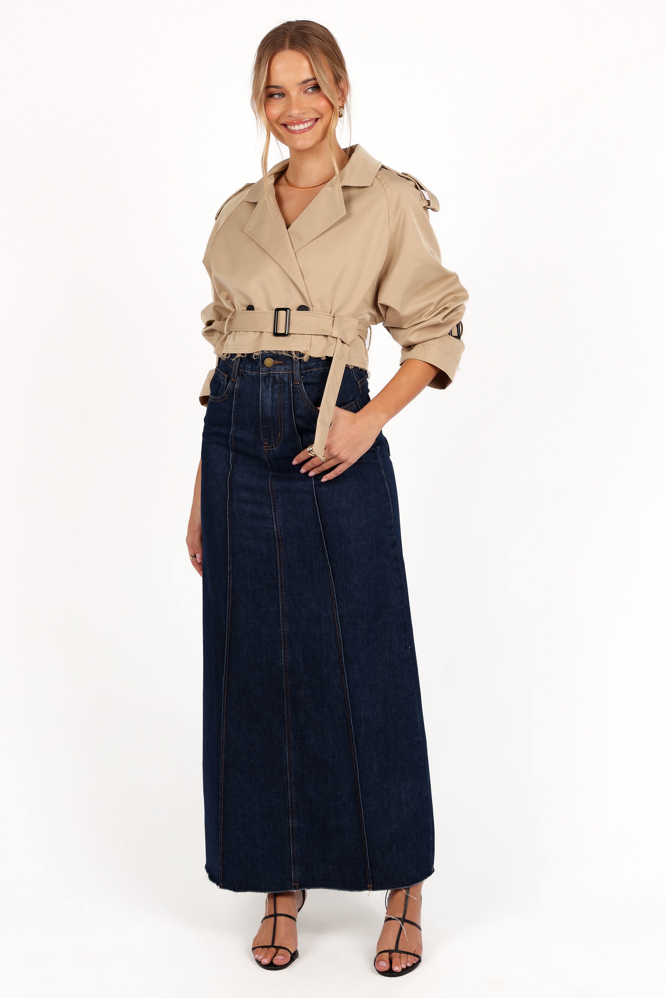 OUTERWEAR Izzi Crop Trench Jacket - Tan