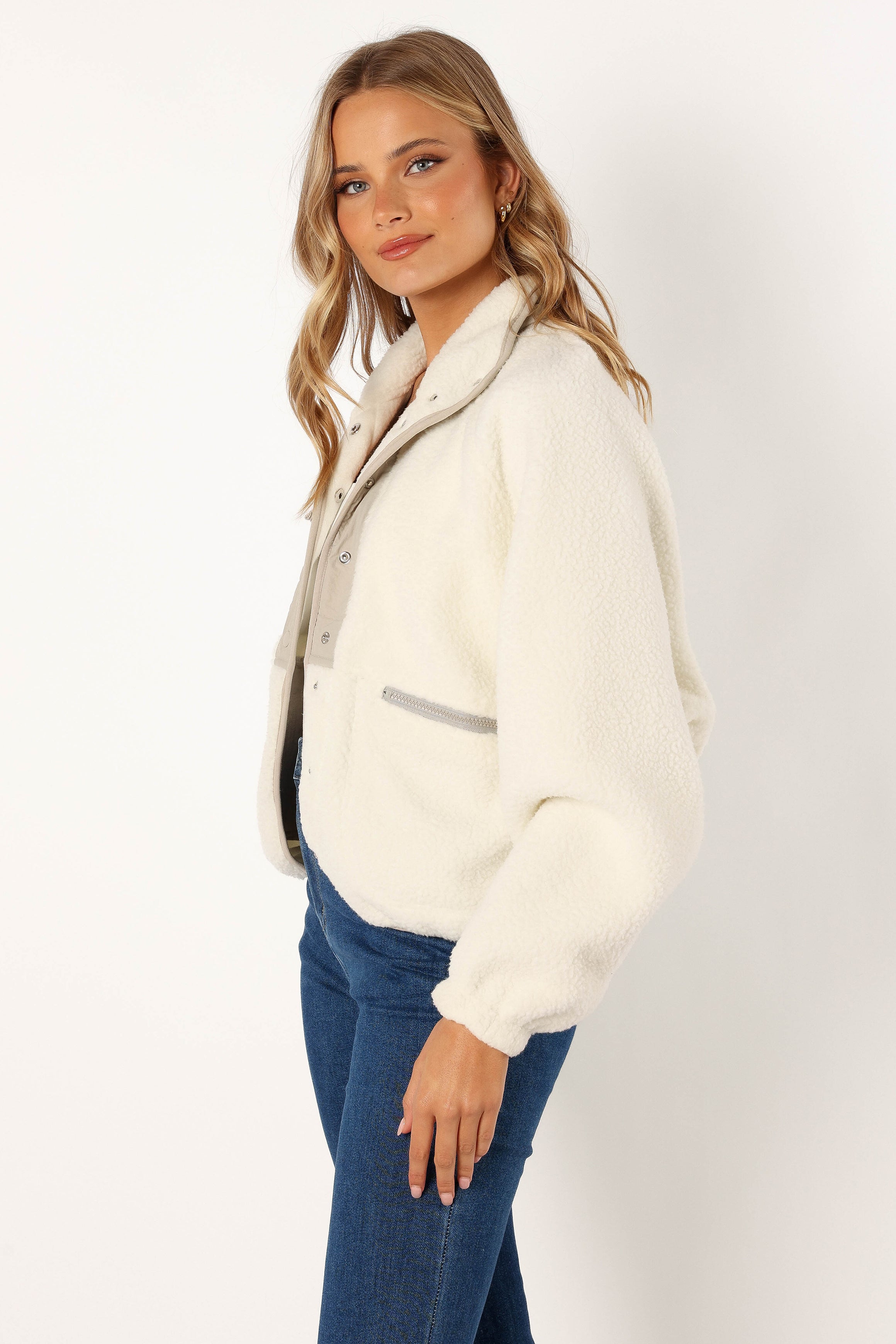 OUTERWEAR @Josephine Zip Front Jacket - Ivory