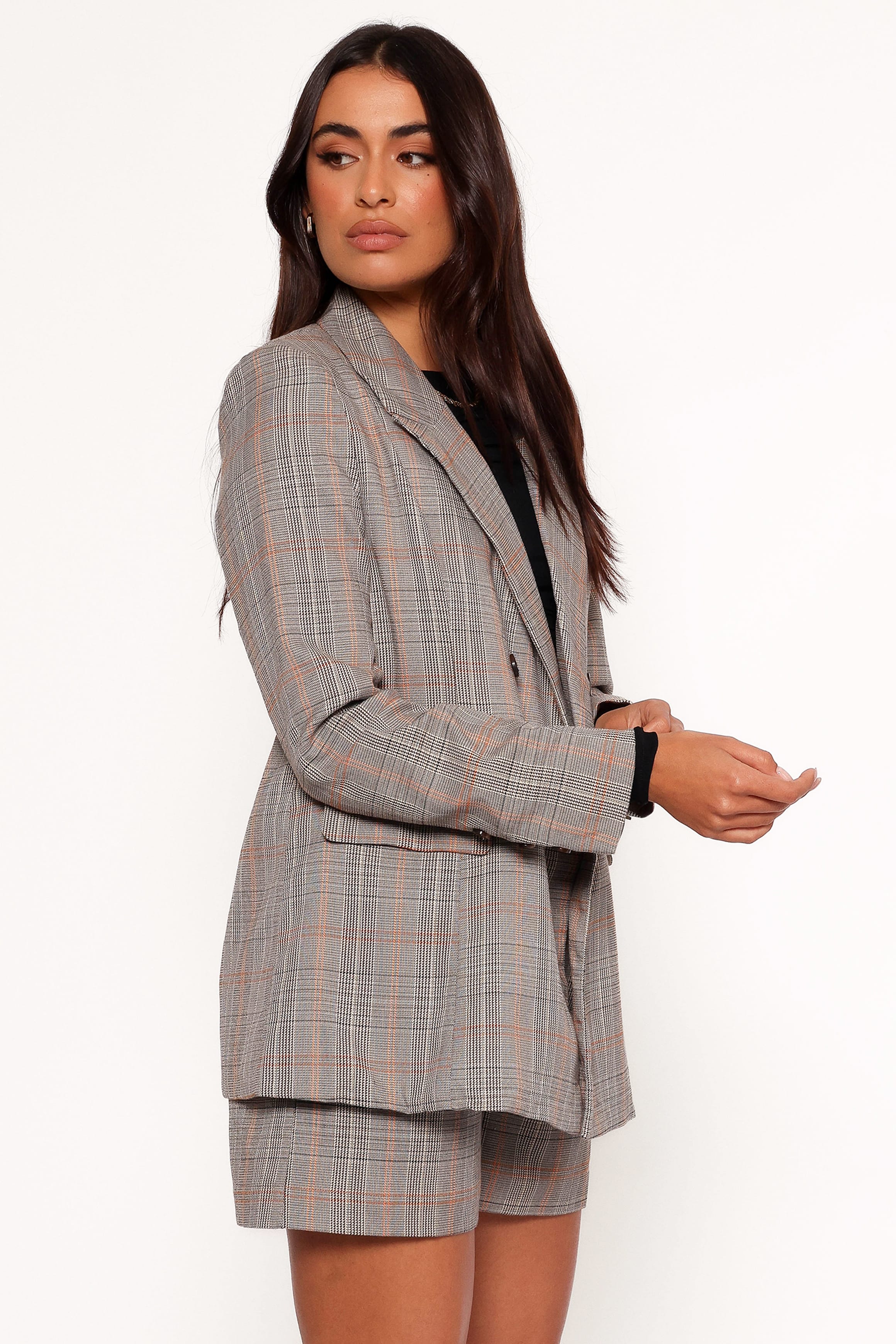 OUTERWEAR Lesia Double Button Fitted Plaid Blazer - Taupe Multi