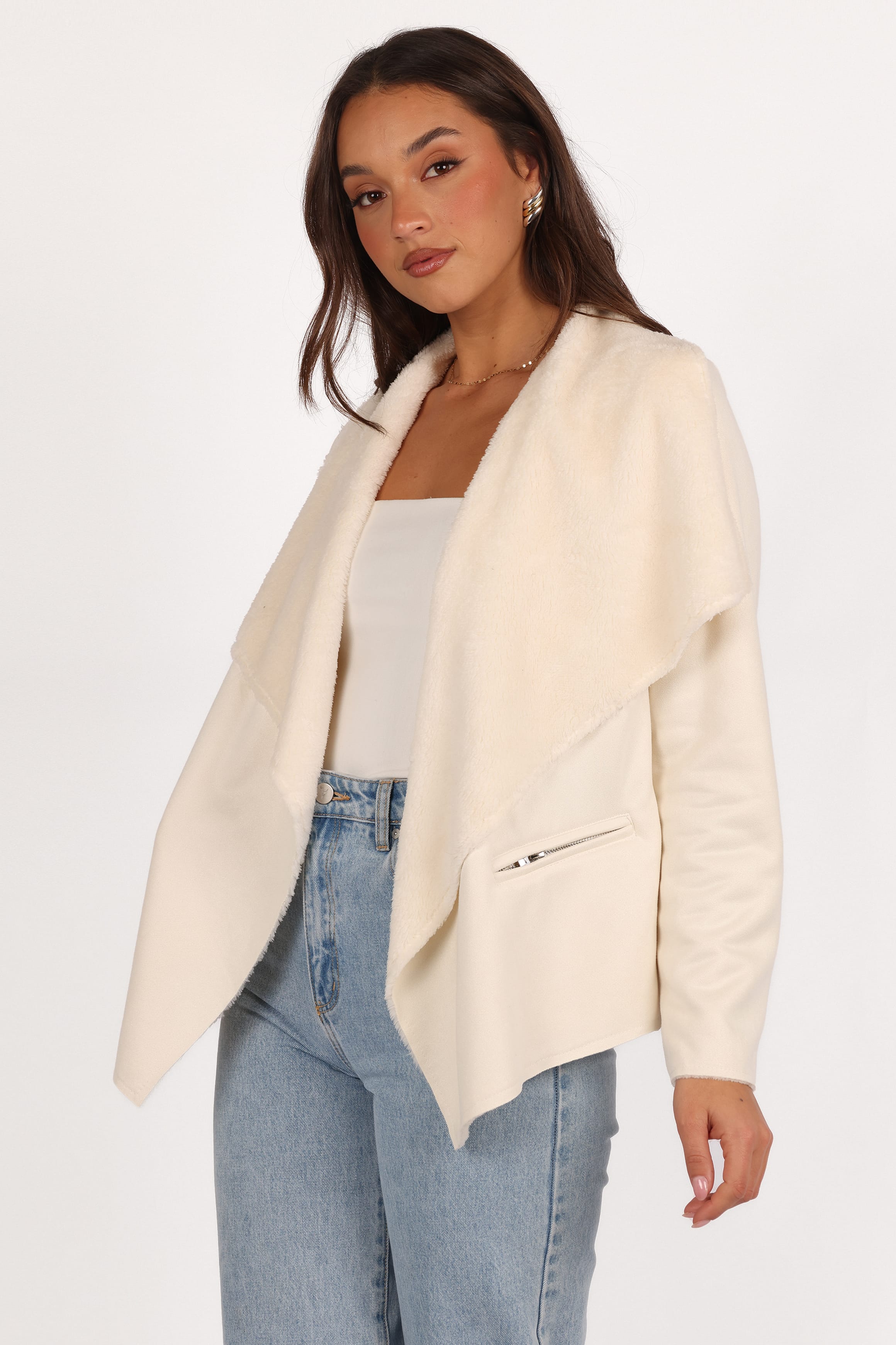 OUTERWEAR Lopez Faux Sherling Jacket - Cream