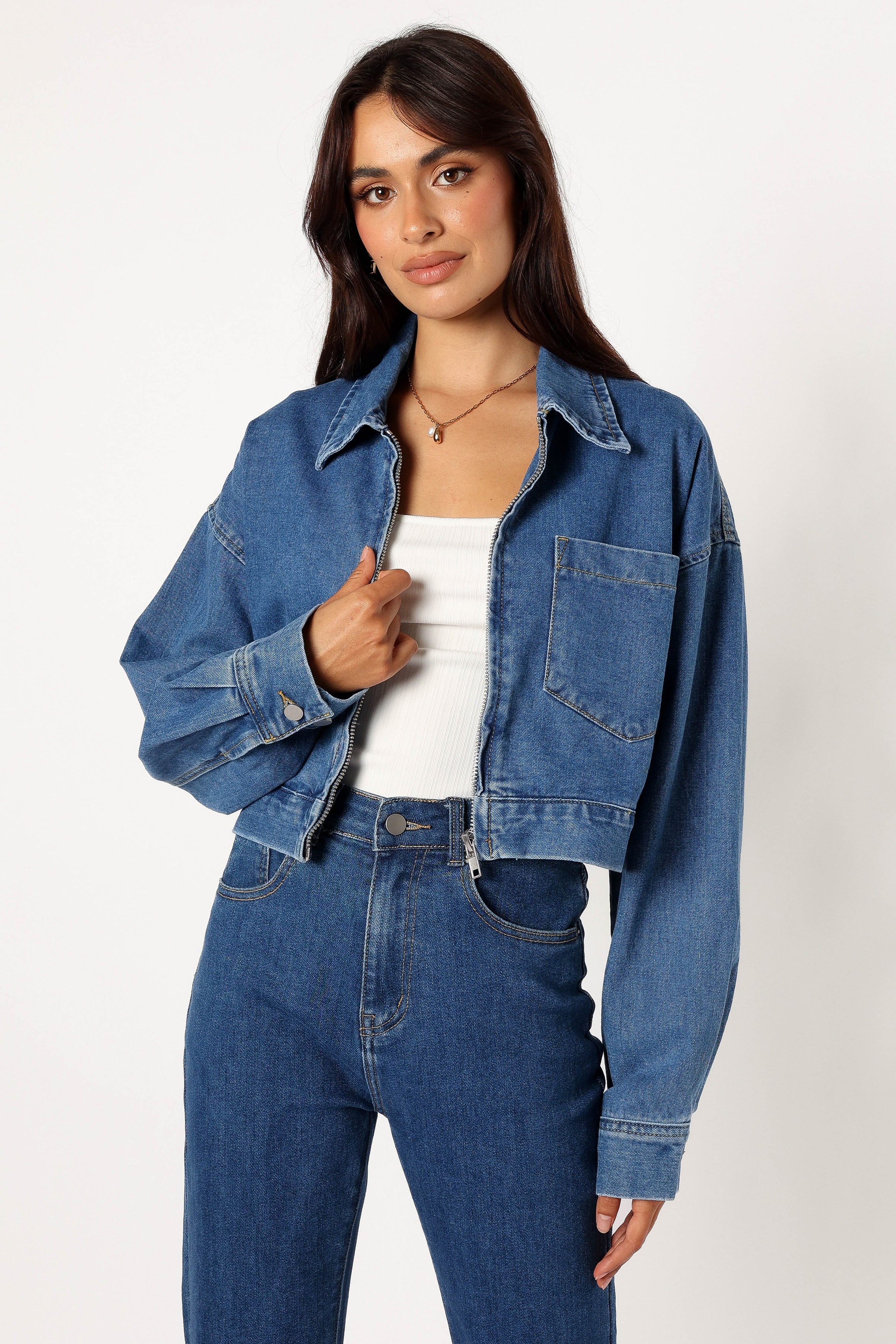 OUTERWEAR @Mariam Crop Denim Jacket - Denim