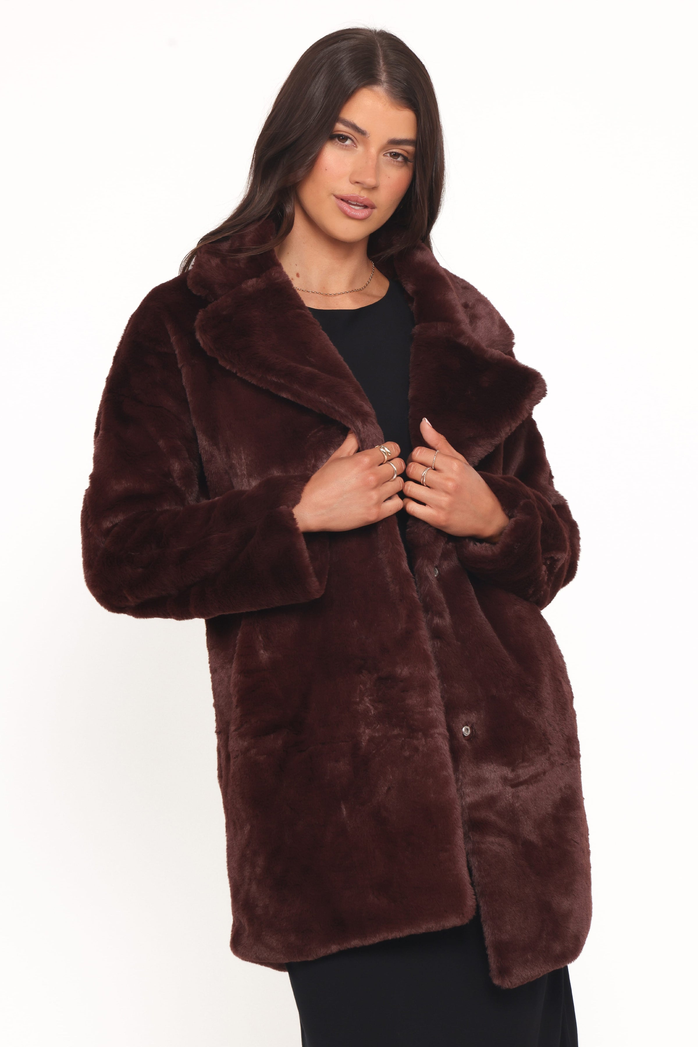 OUTERWEAR Meeka Faux Fur Jacket - Burgundy