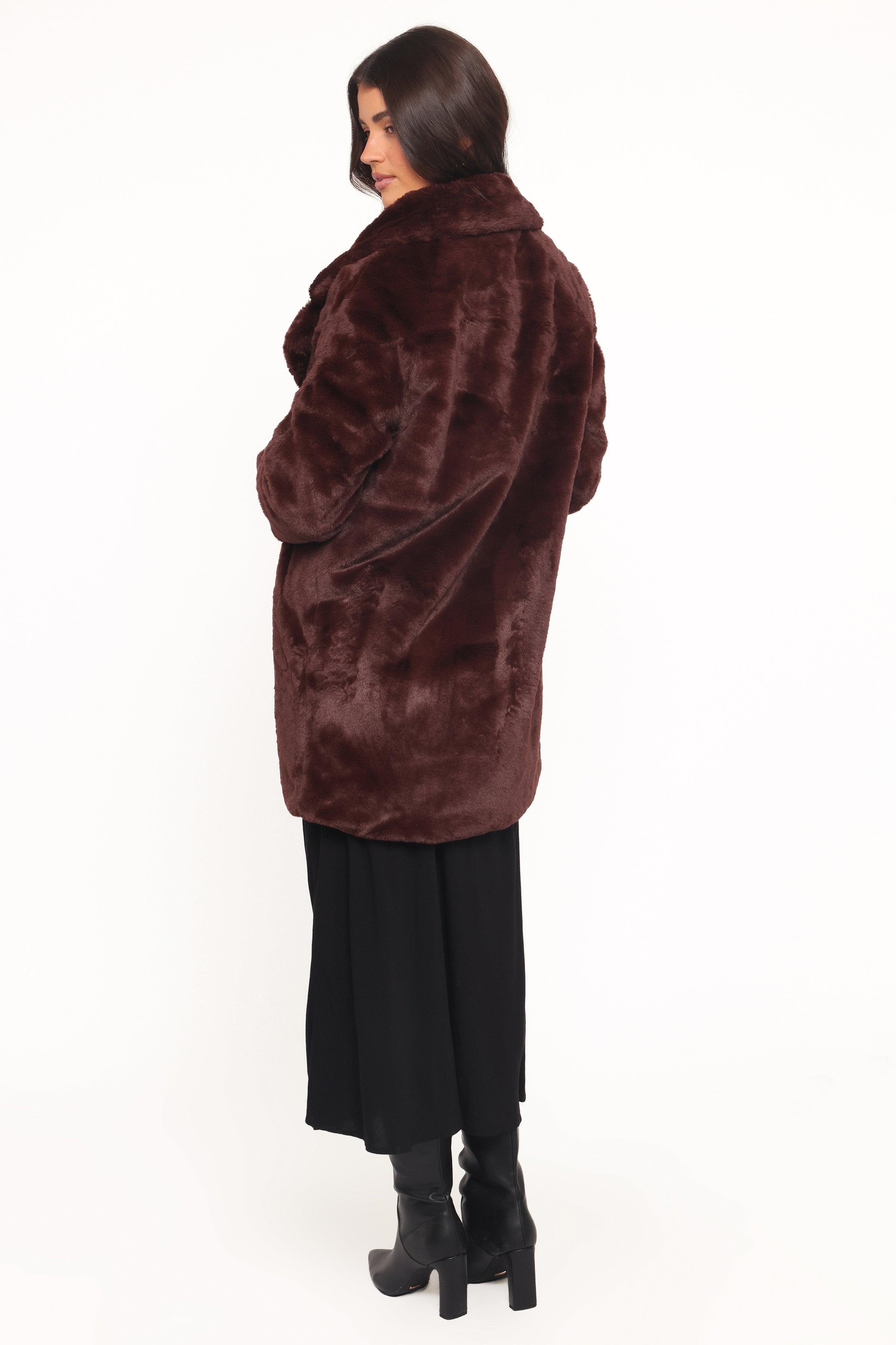 OUTERWEAR Meeka Faux Fur Jacket - Burgundy