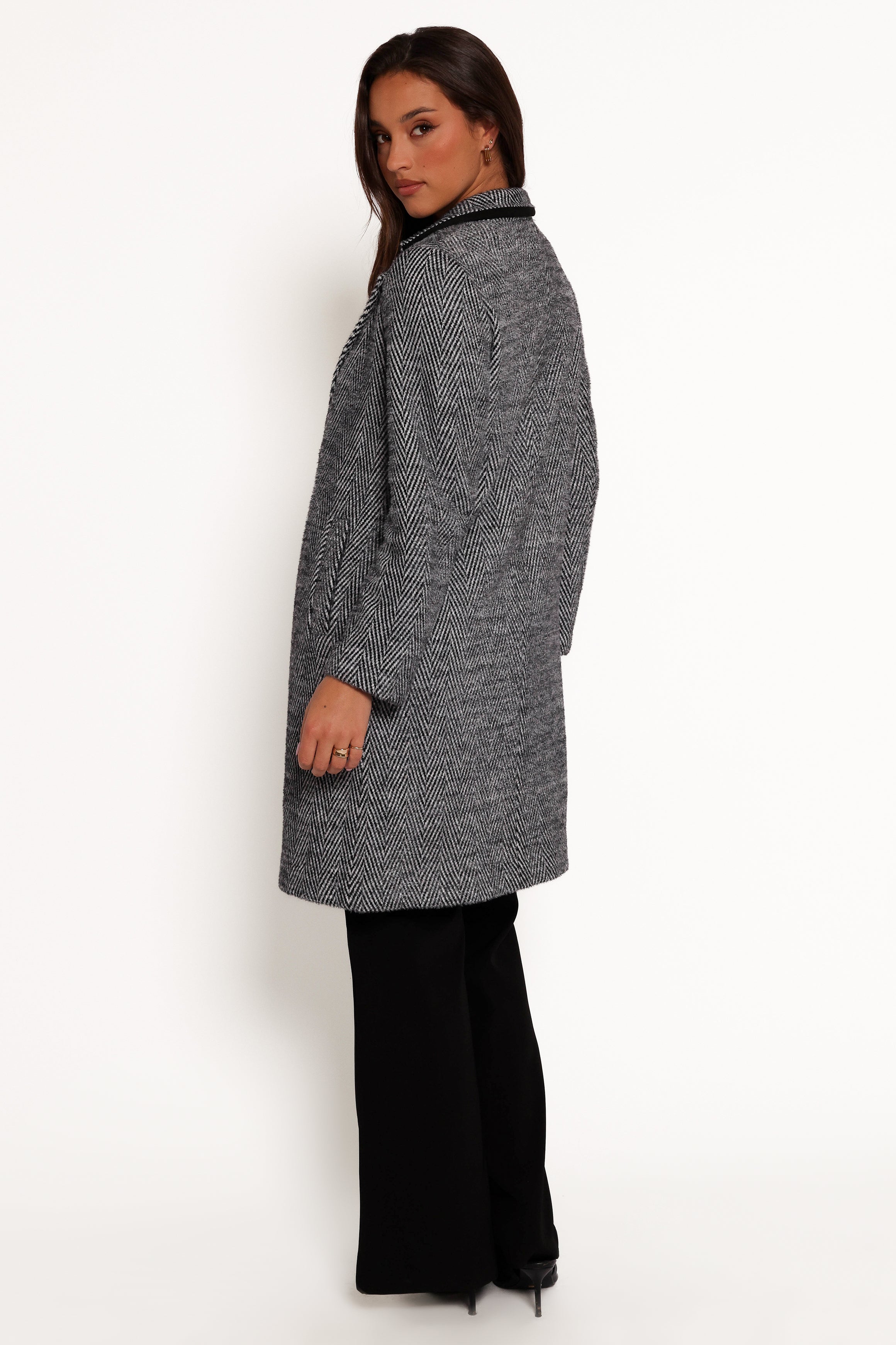 OUTERWEAR Nicoletta Single Button Herringbone Coat - Black