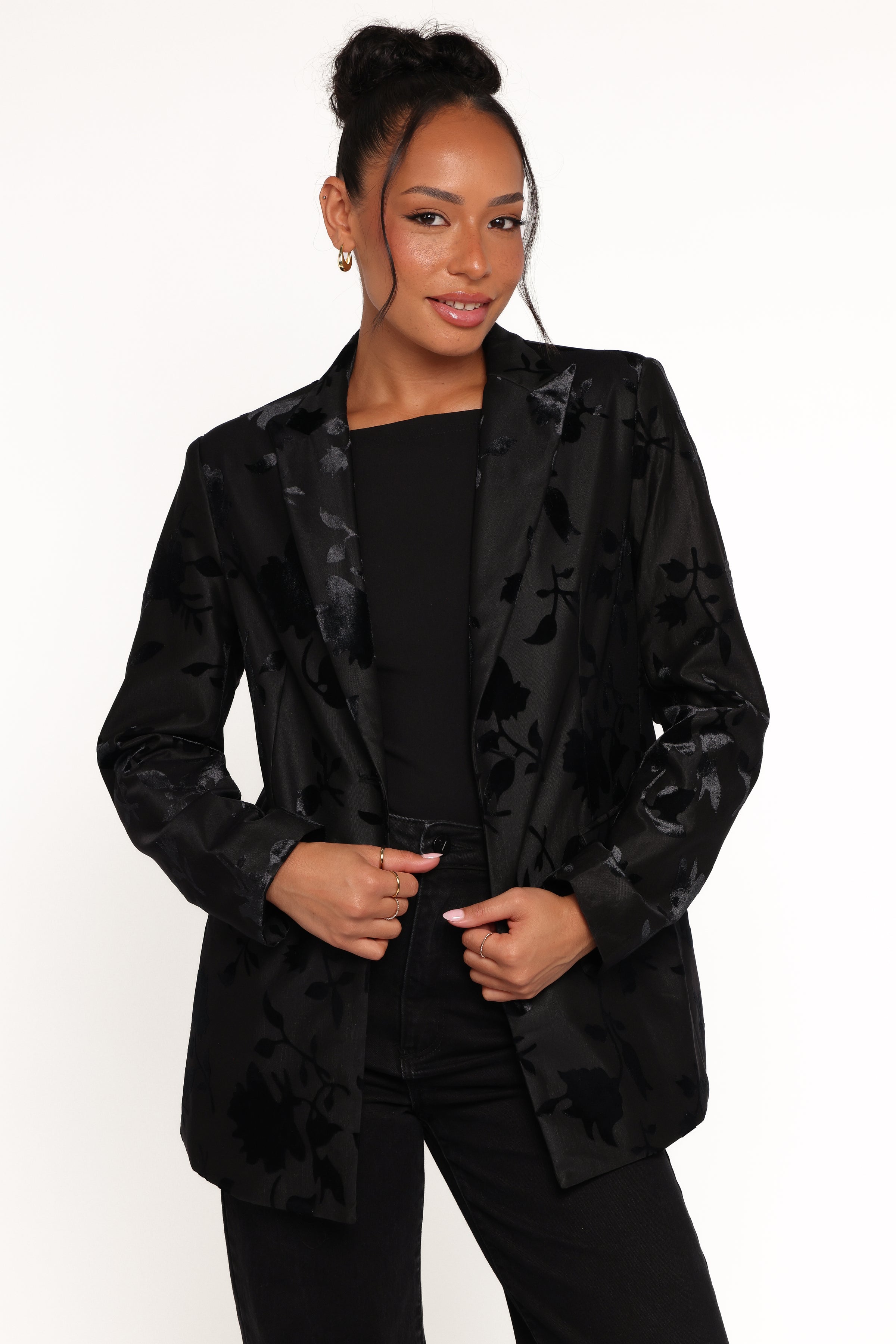 OUTERWEAR Ollie Burnout Blazer - Black Velvet