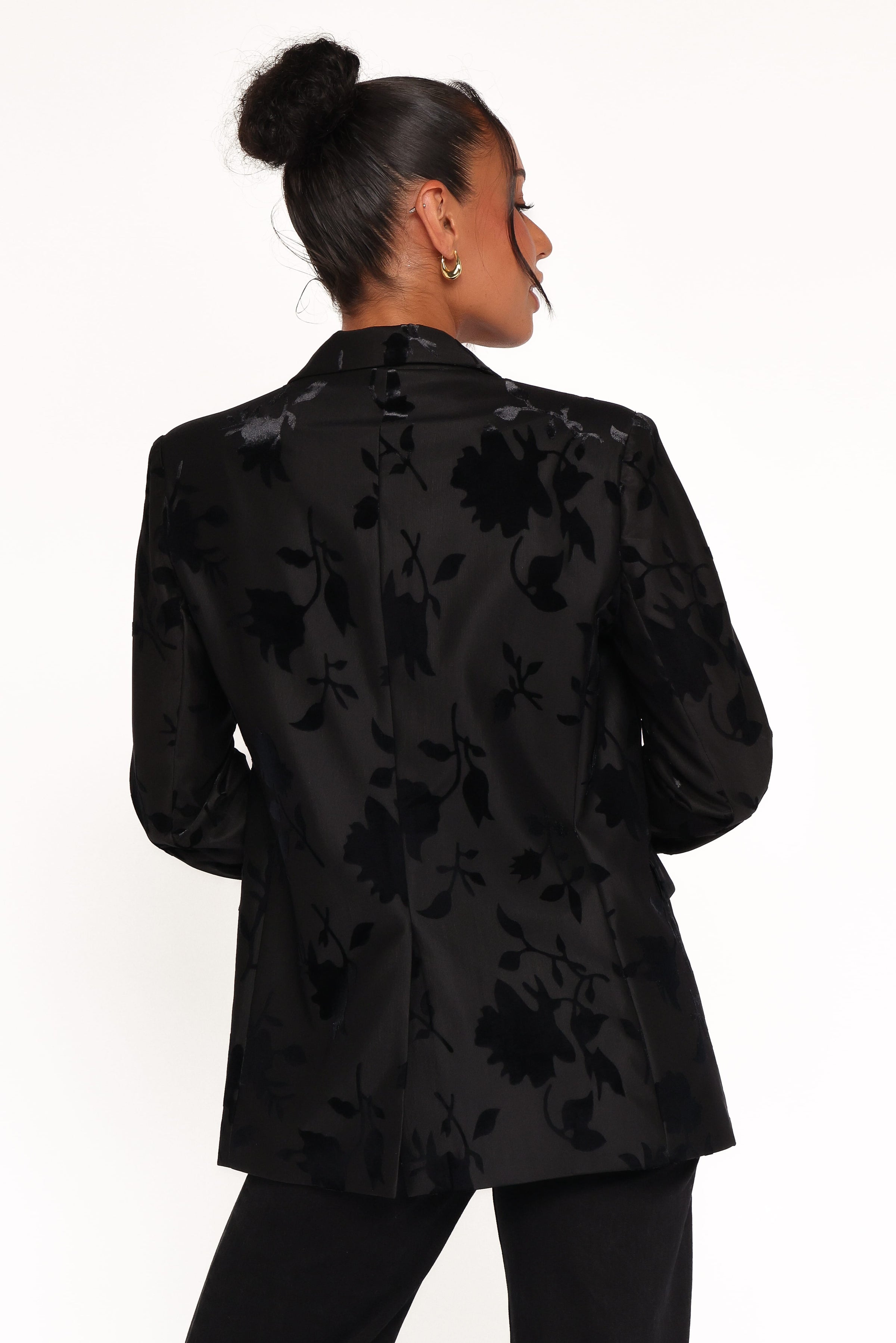 OUTERWEAR Ollie Burnout Blazer - Black Velvet
