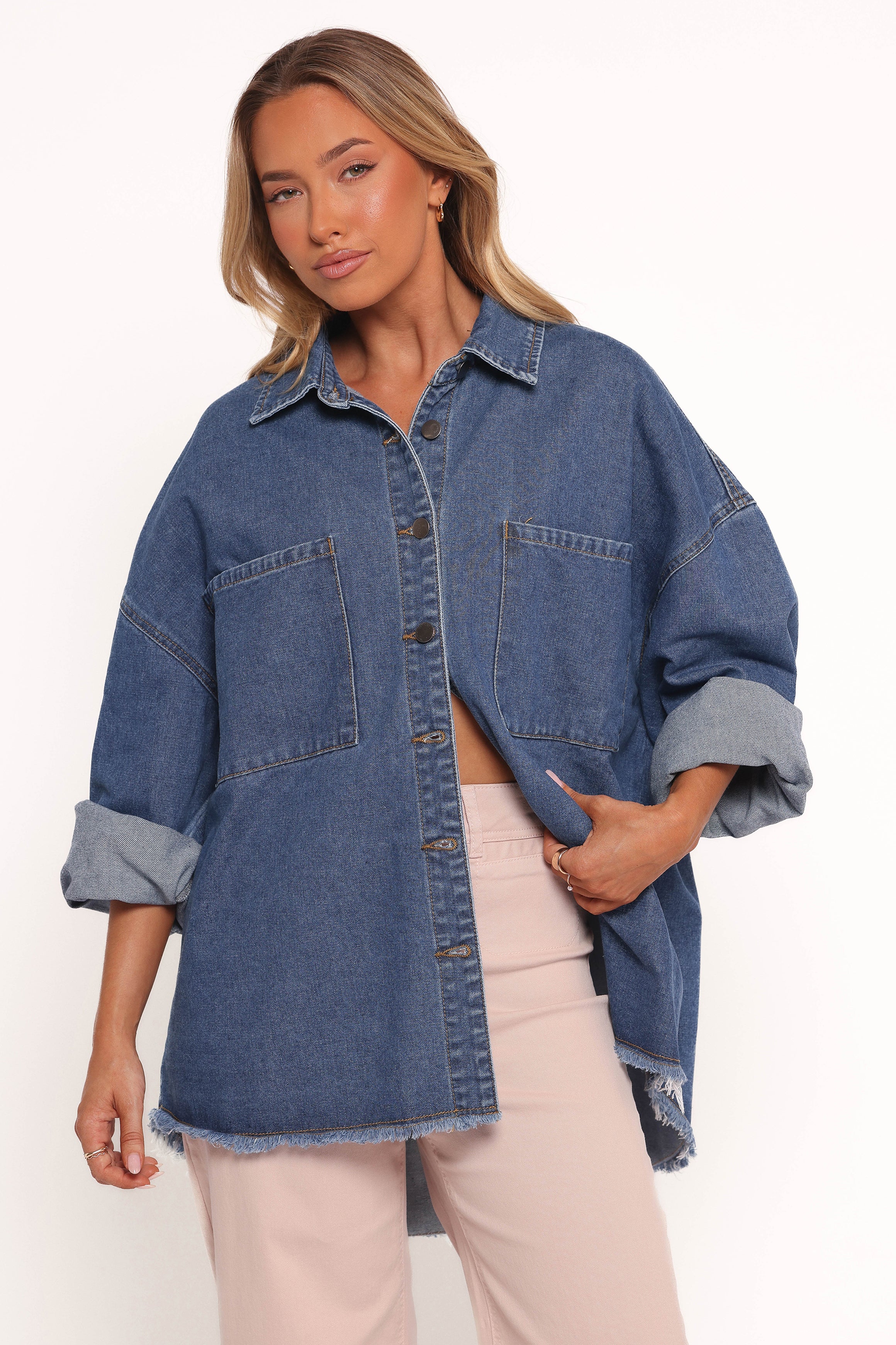 OUTERWEAR Twiggy Frayed Edge Denim Shacket - Denim