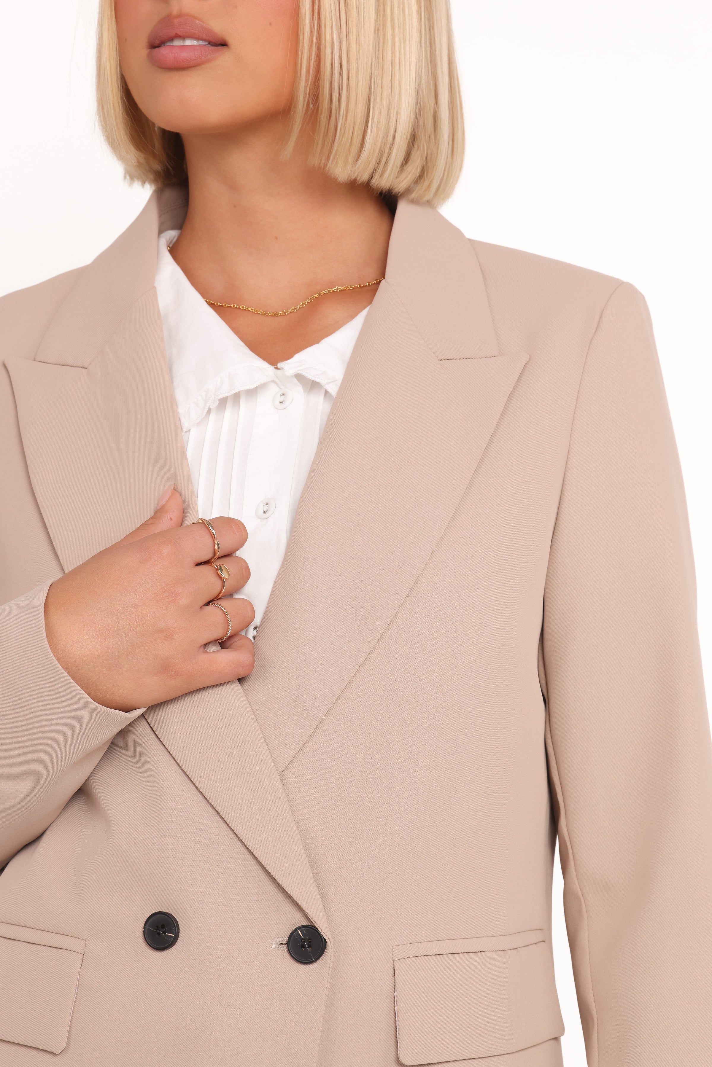 OUTERWEAR Viper Blazer - Beige